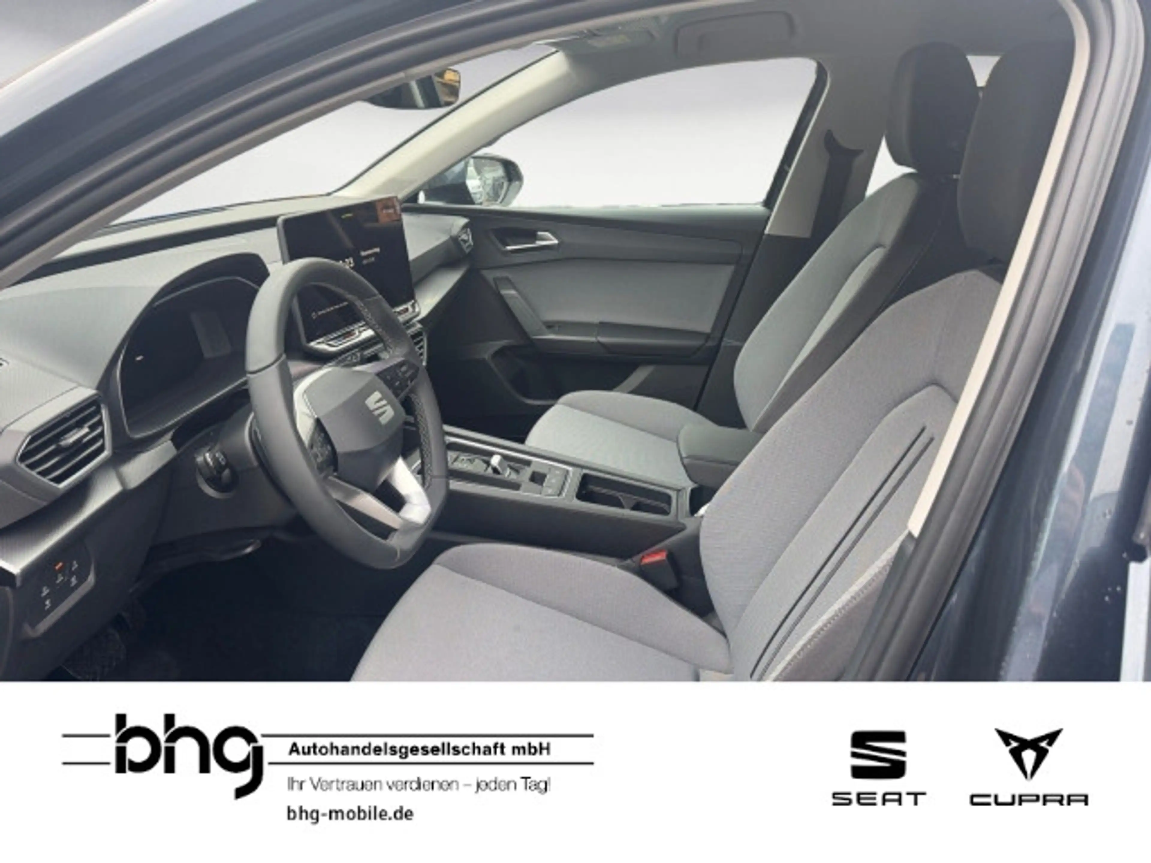 SEAT Leon Sportstourer Road Edition 1.5 eTSI  7-Gang- — photo 6