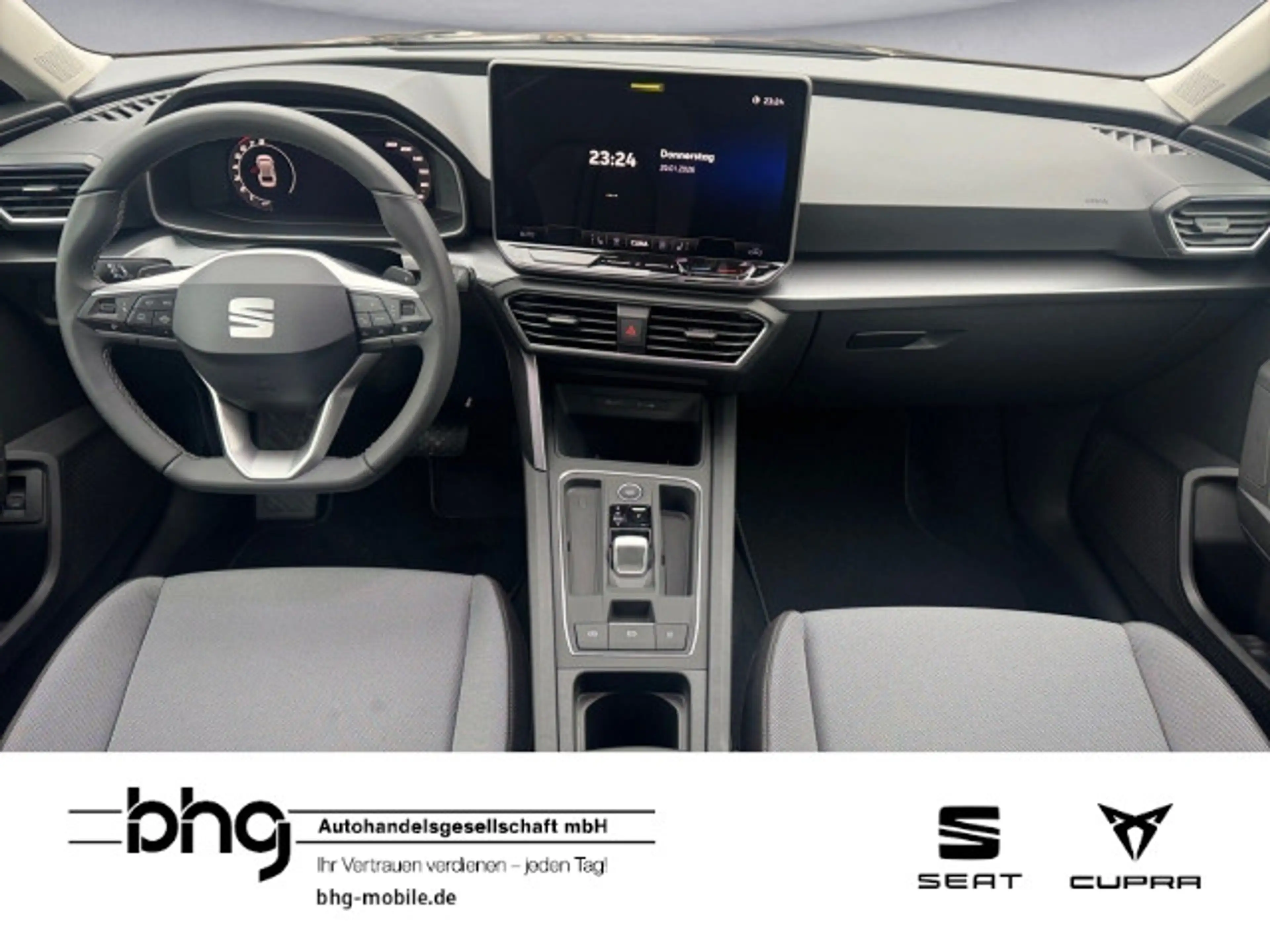 SEAT Leon Sportstourer Road Edition 1.5 eTSI  7-Gang- — photo 7
