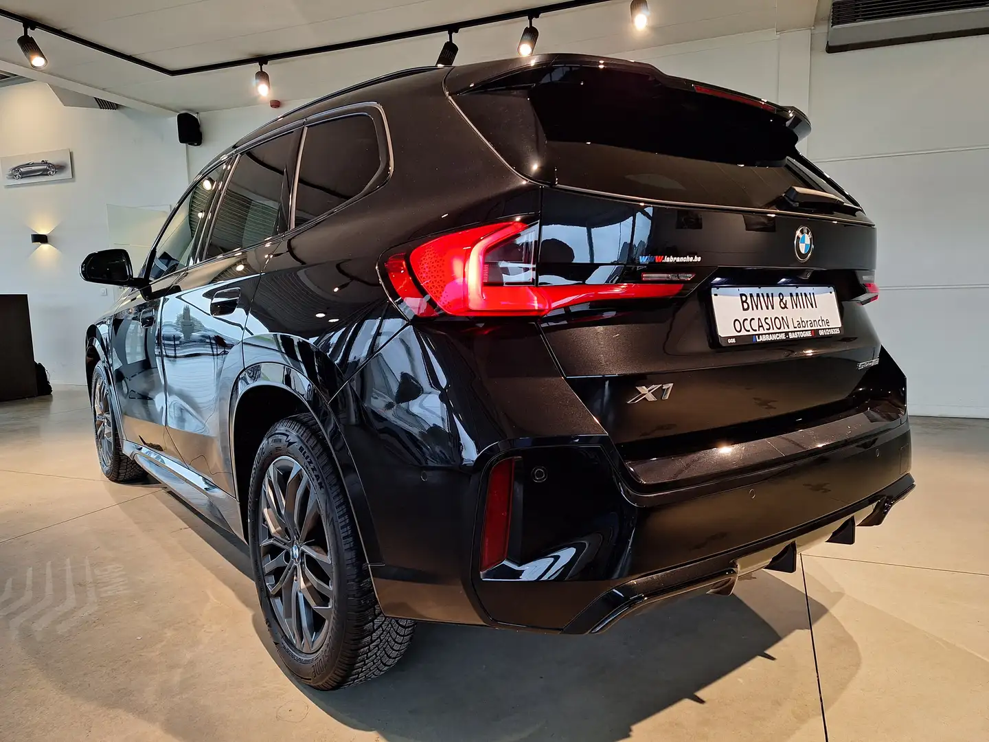 BMW X1 S-Drive 18i/M-SPORT/TOIT PANO/CAMERA/GPS Noir - 2