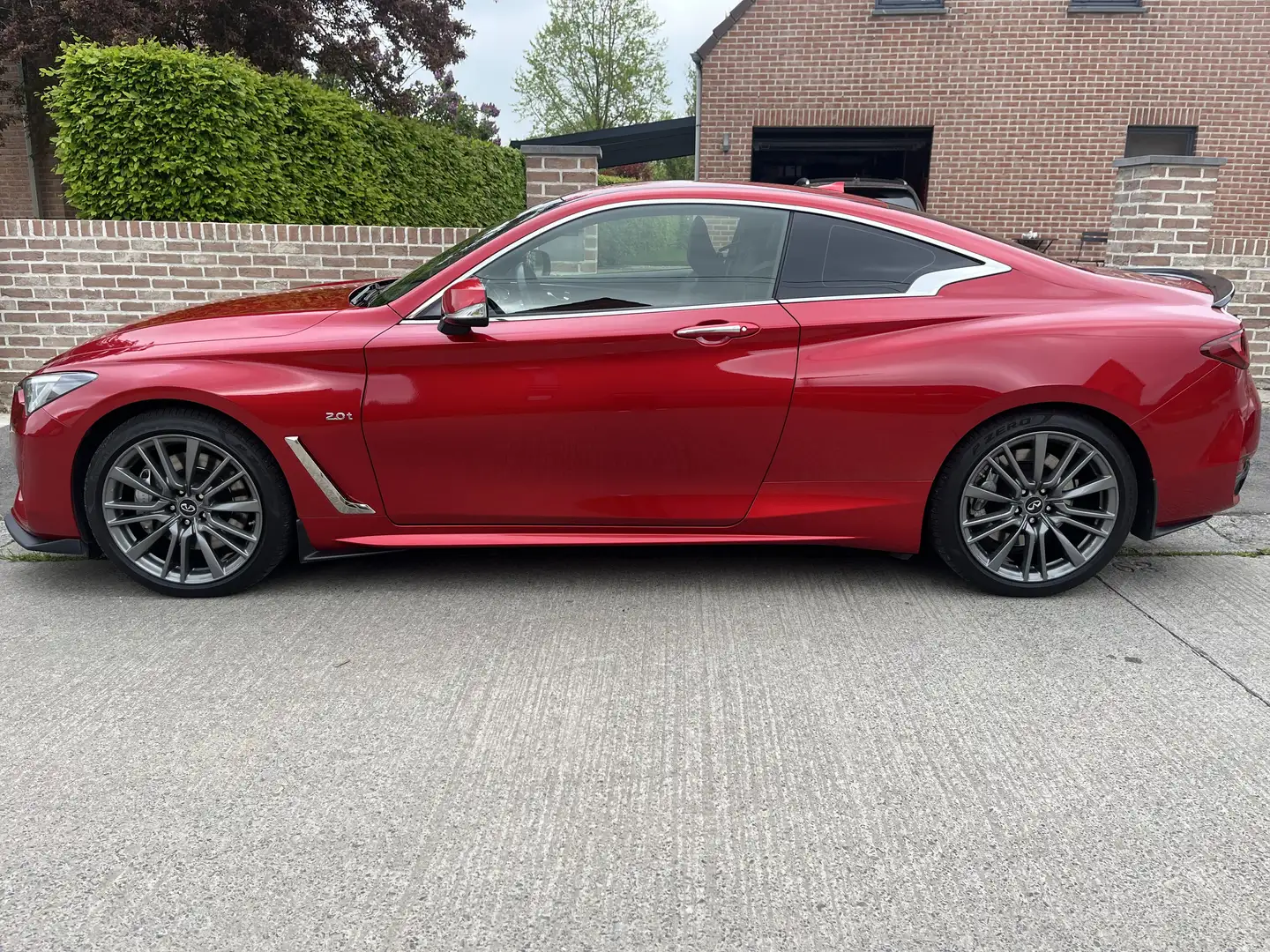 Infiniti Q60 2.0 Turbo Sport Roşu - 2