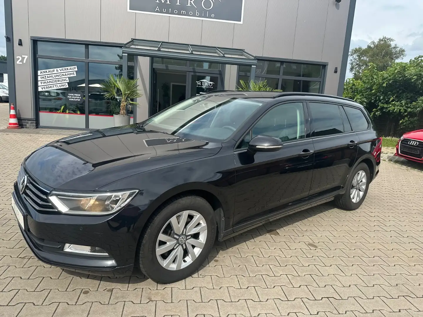Volkswagen Passat Variant 2.0 TDI BMT Comfortline Variant Schwarz - 1