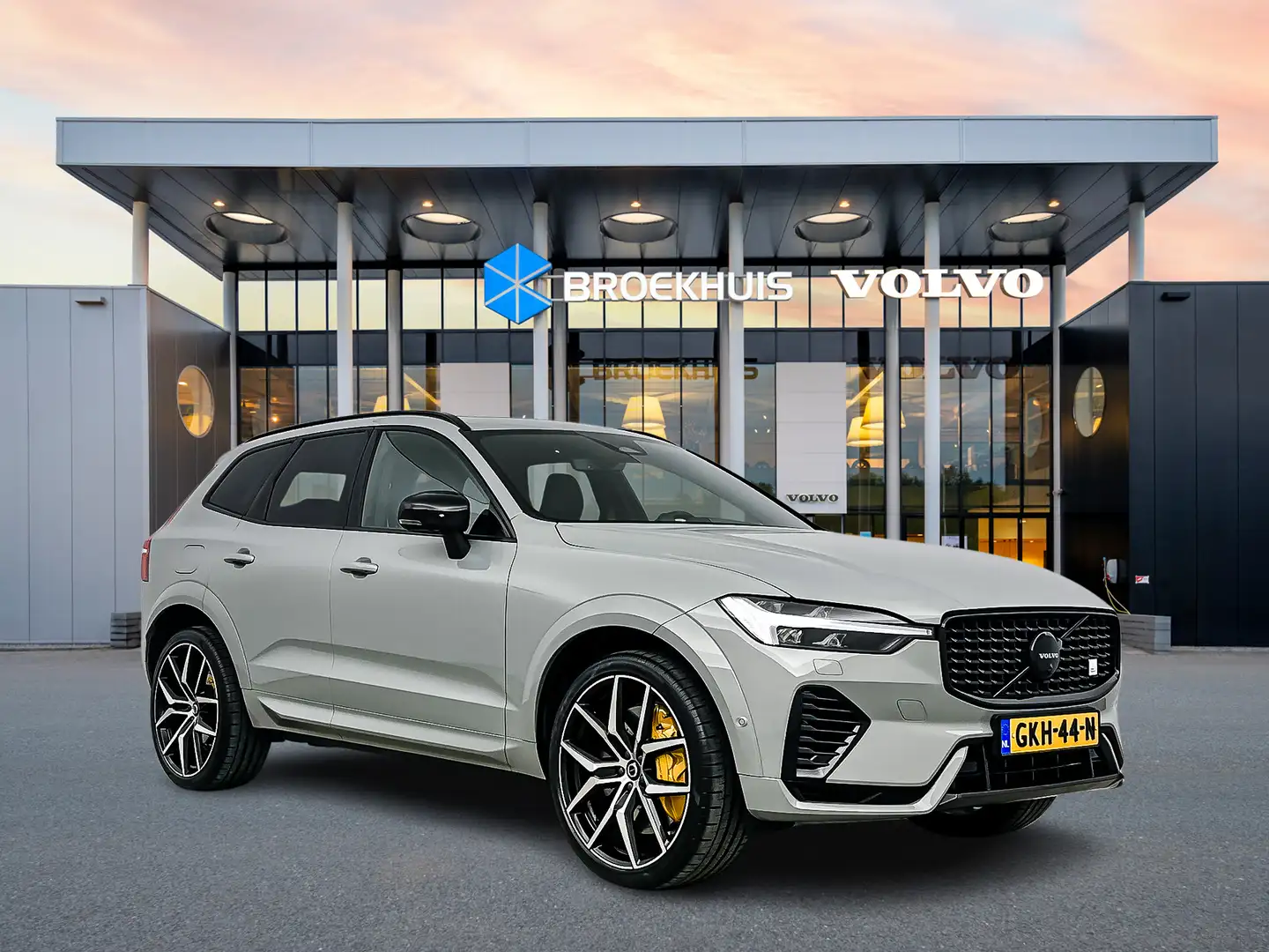Volvo XC60 T8 AWD Polestar Engineered | Orig. NL | 22" | Bowe Grijs - 2