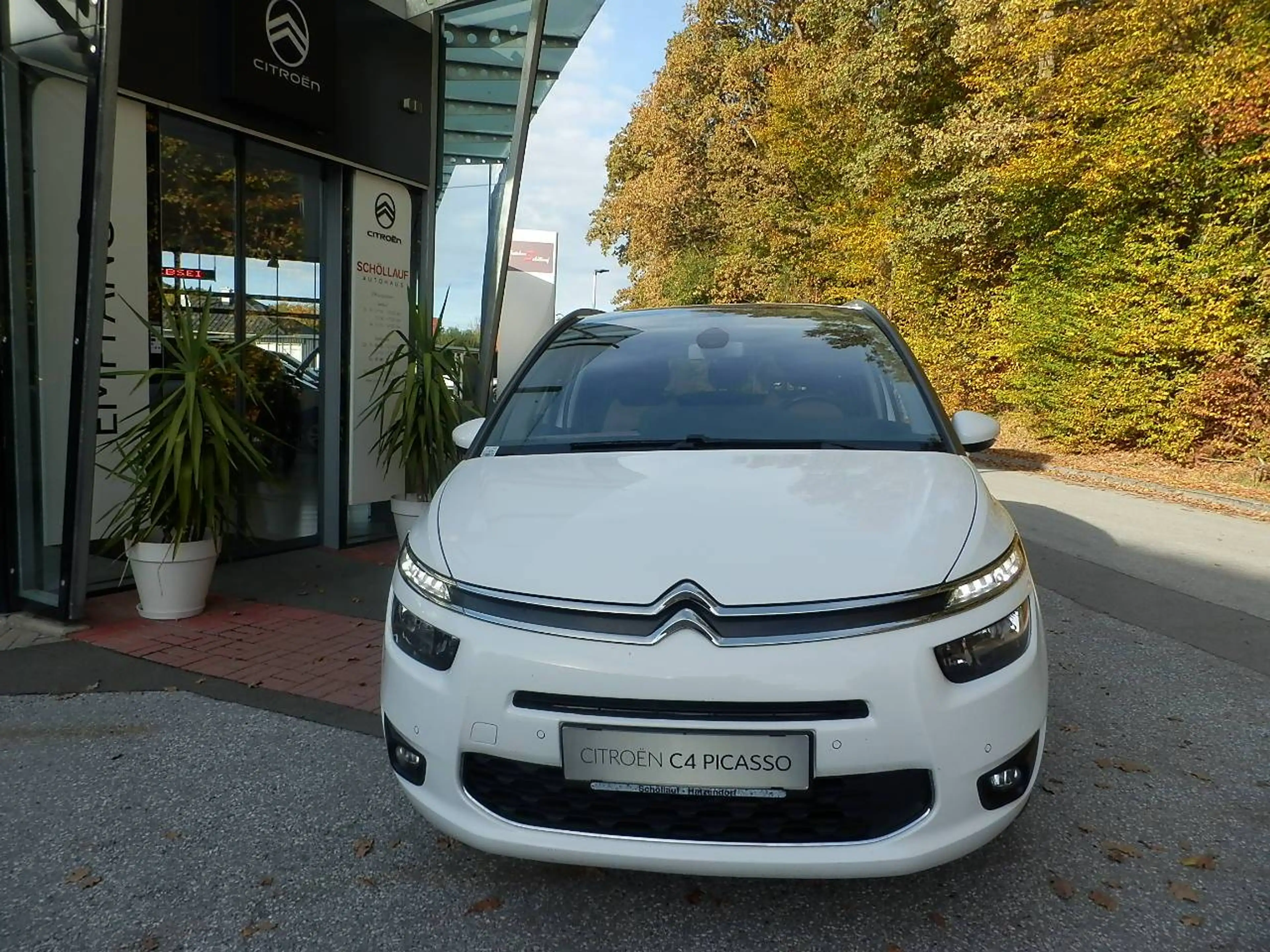 Citroen Grand C4 Picasso BHDI 120 Intensiv — photo 3