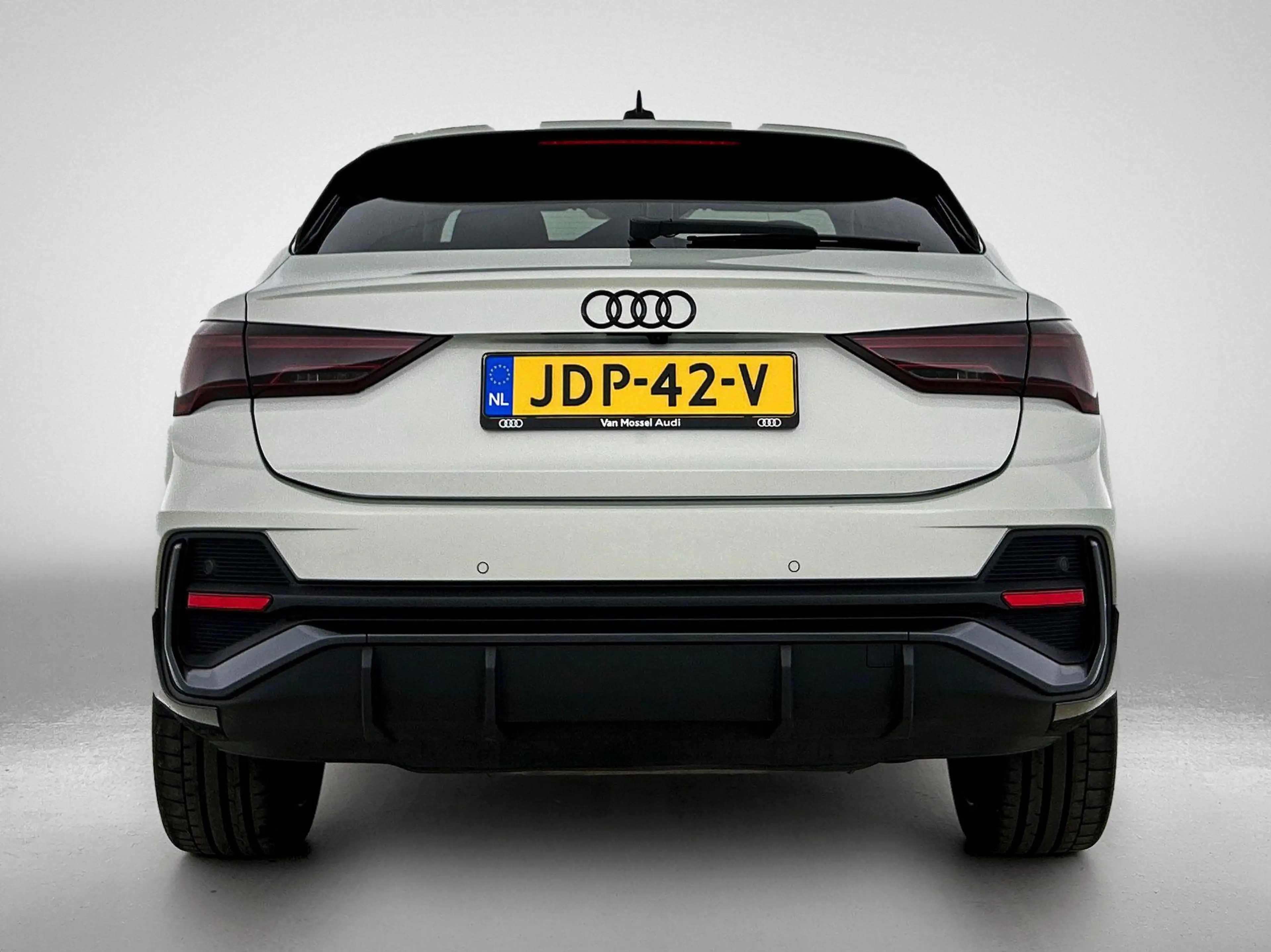 Audi Q3 Sportback 45 TFSI e Advanced Edition 245 PK l Adap — photo 4