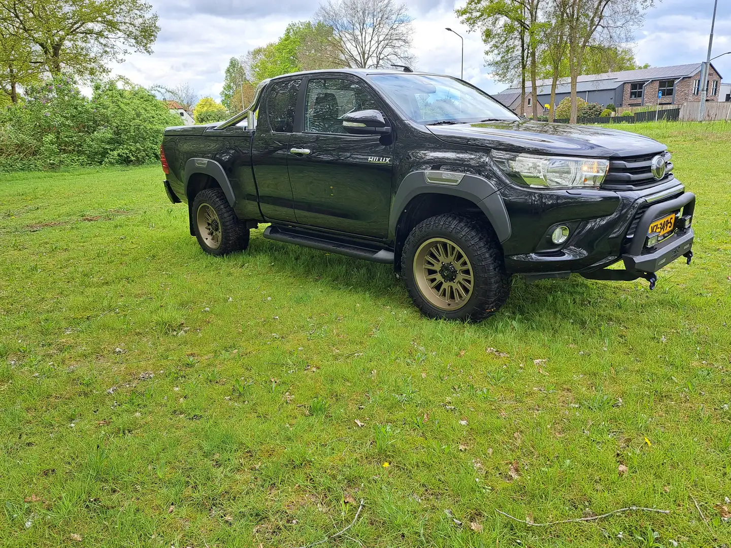 Toyota Hilux Hilux 2.4 D-4D-F XC Prof. Negro - 1