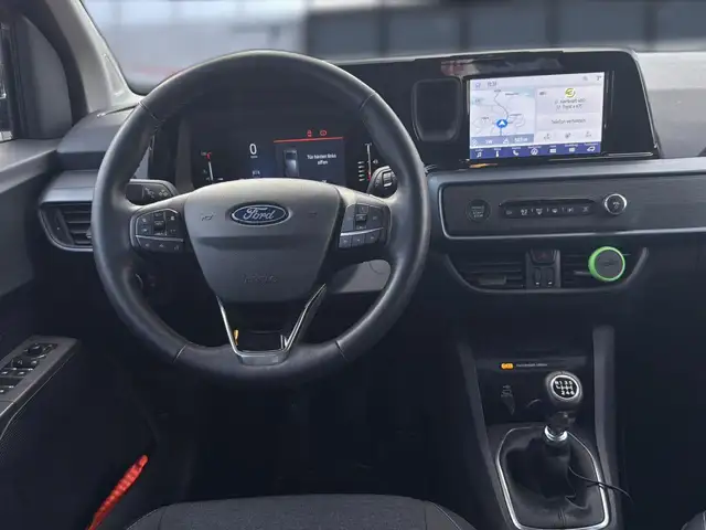 Ford Tourneo Courier view 18