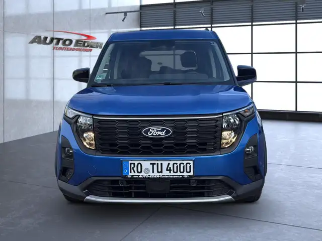 Ford Tourneo Courier view 10
