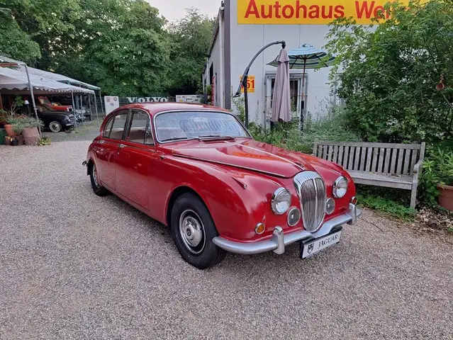Jaguar MK II Daimler 2.5 V8