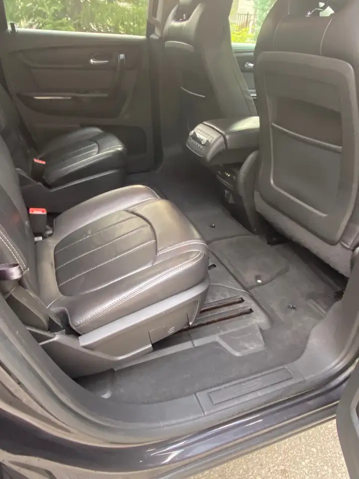 Chevrolet Traverse photo Chevrolet Traverse