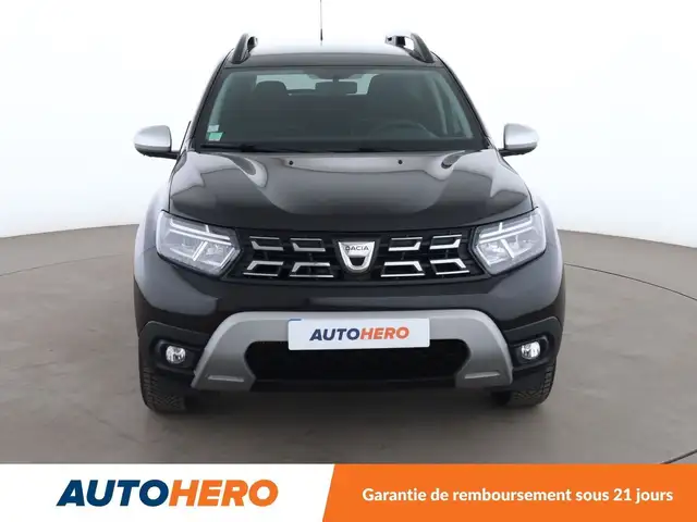 Dacia Duster view 9