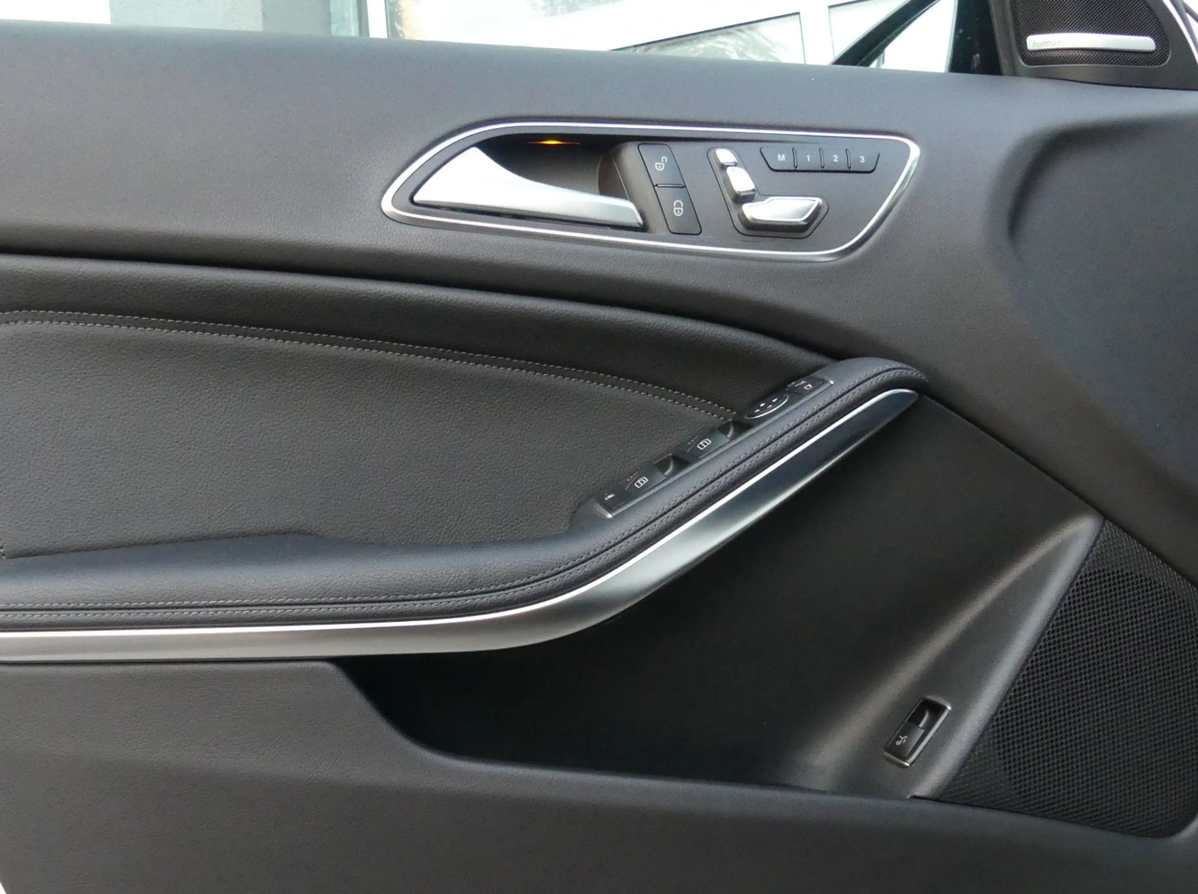 Mercedes-Benz GLA 45 AMG 4M Driver's/ Perf.AGA/Pano/H&K/Kamera — photo 13