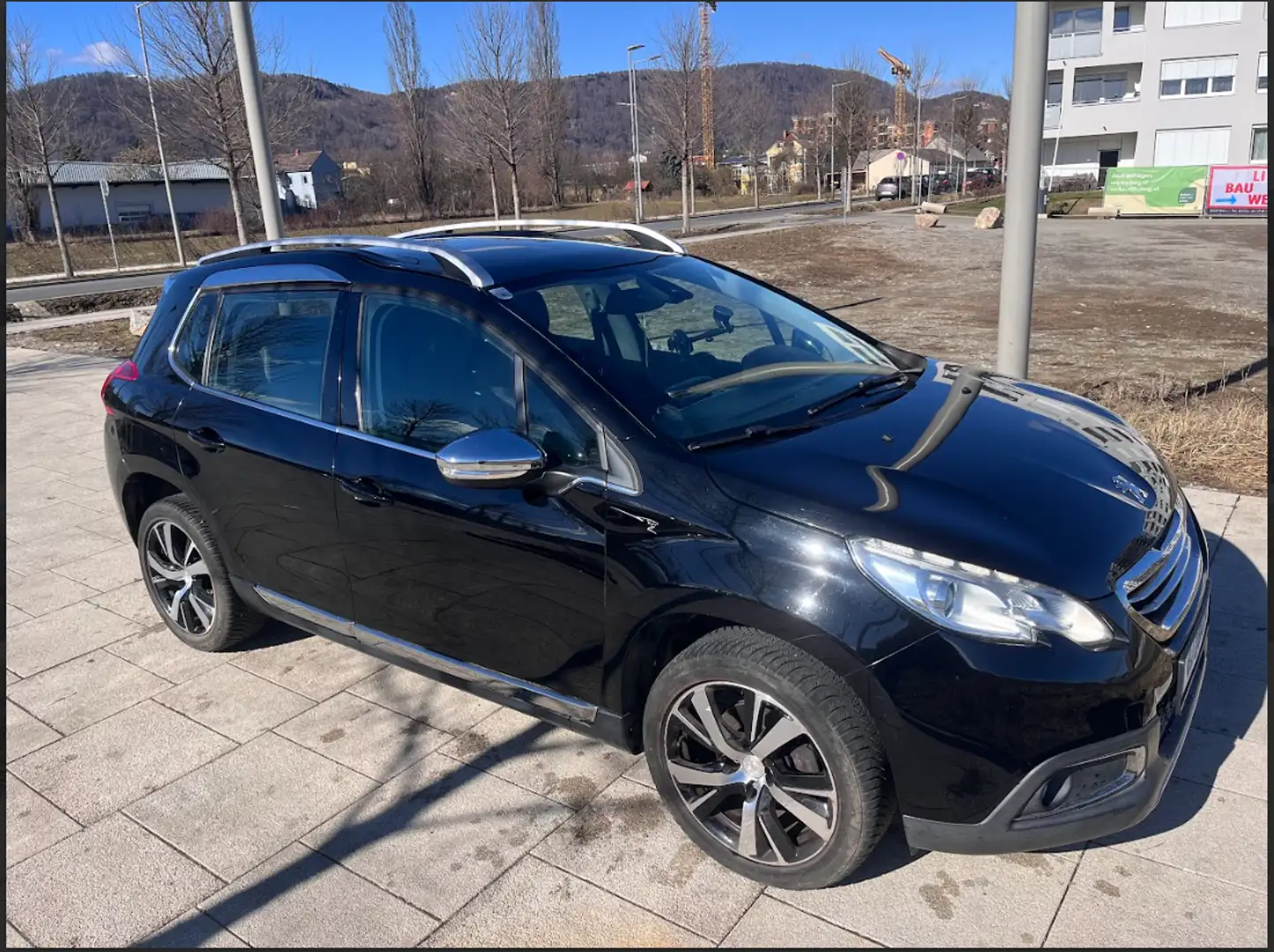 Peugeot 2008 2008 1,6 BHDI Allure Allure Schwarz - 1