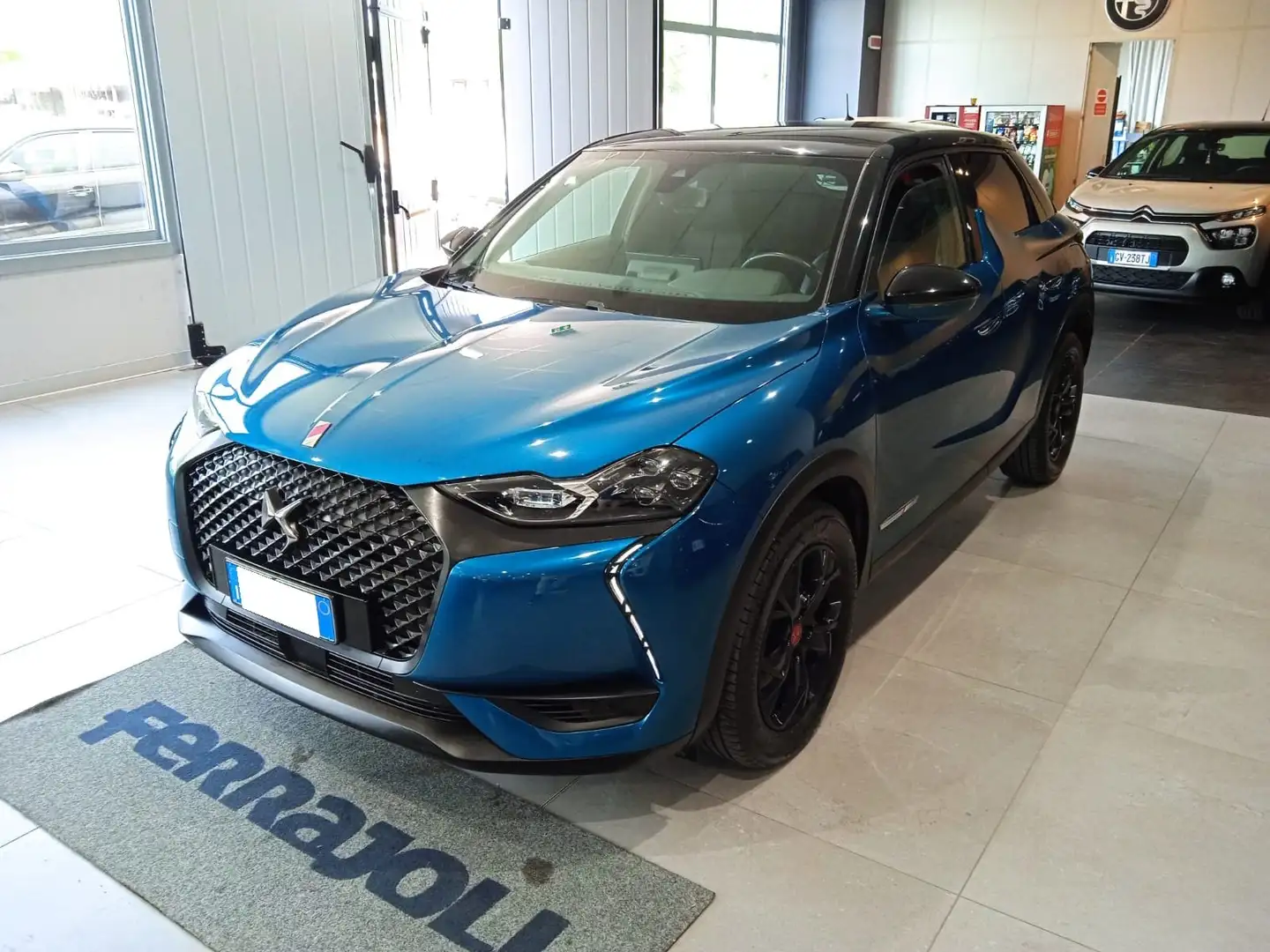 DS Automobiles DS 3 Crossback DS3 Crossback 1.2 Performance Line 155cv auto my19 Azul - 1