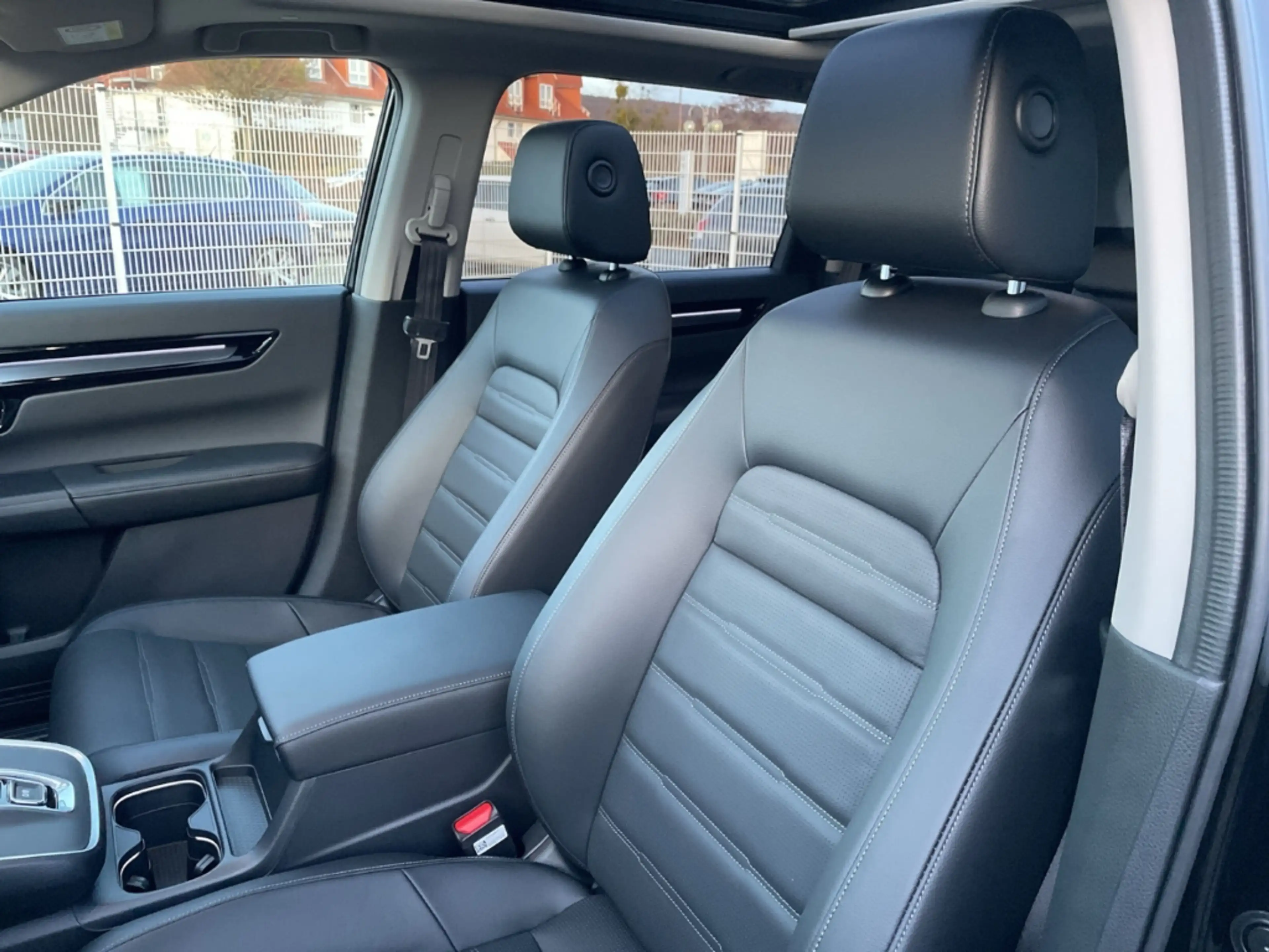 Honda CR-V 2.0 Hybrid Advance El.Pano Memory Sitze — photo 11