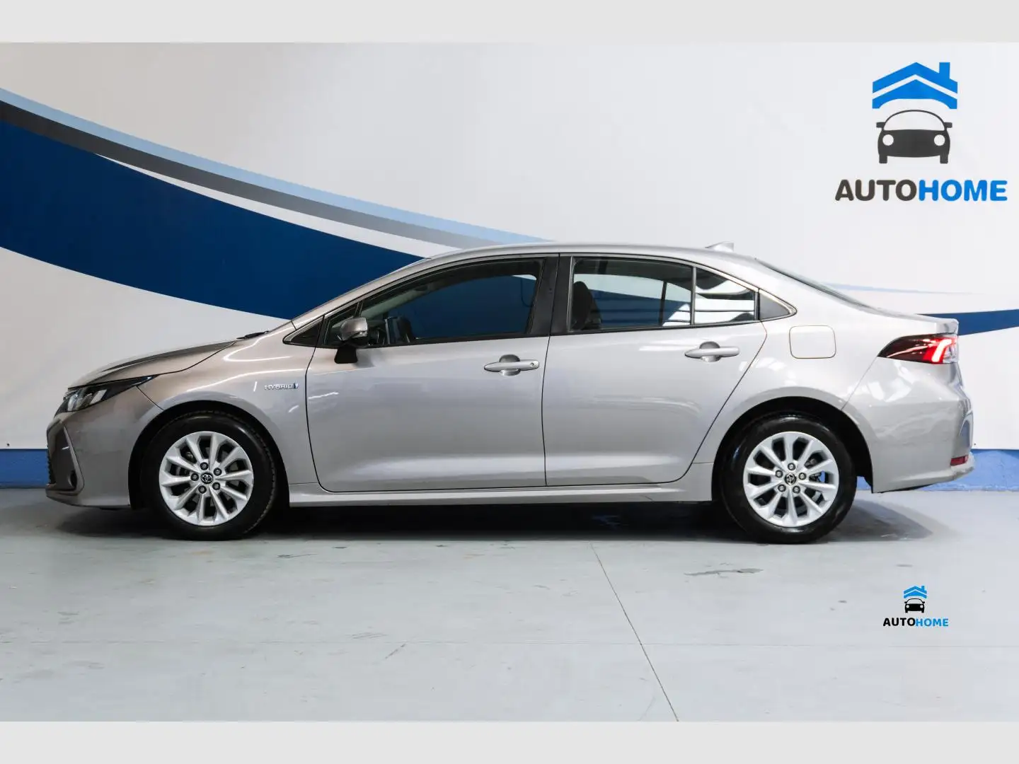 Toyota Corolla Touring Sports 125H Business Jaune - 2