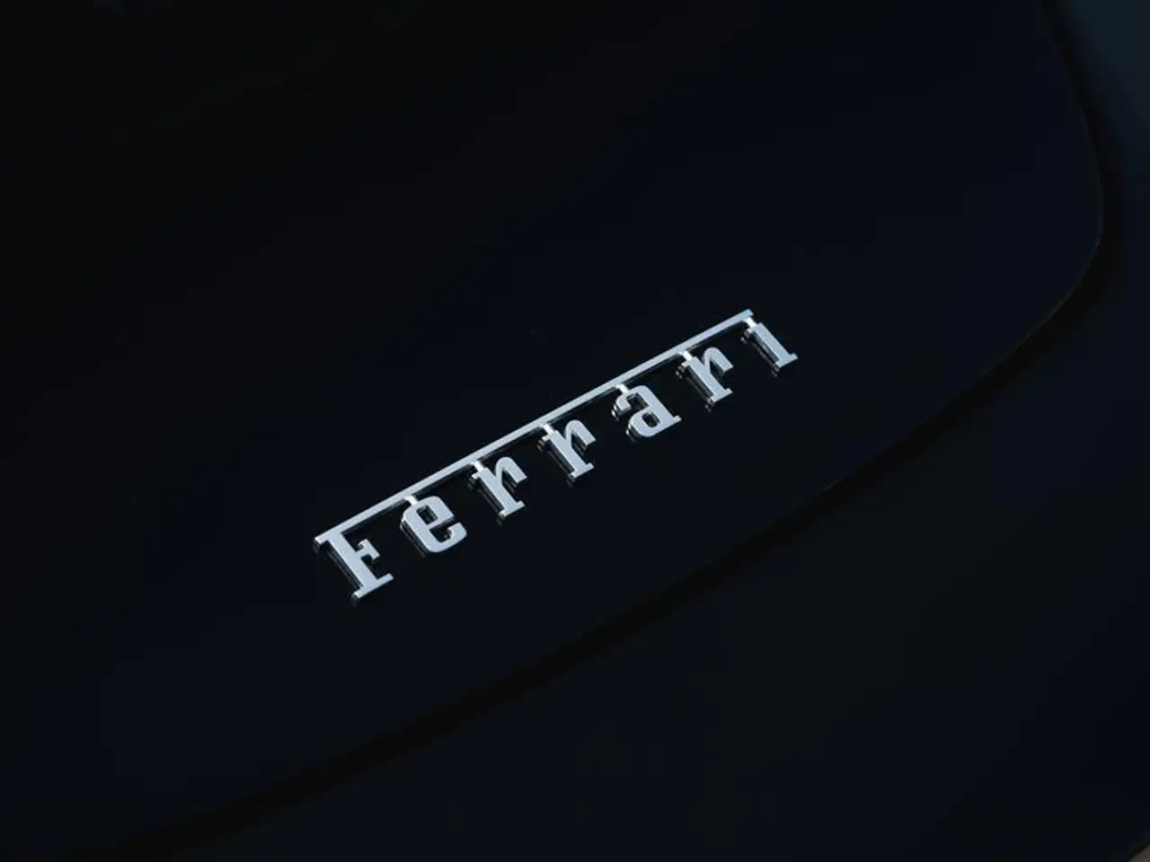 Ferrari Roma снимка Ferrari Roma