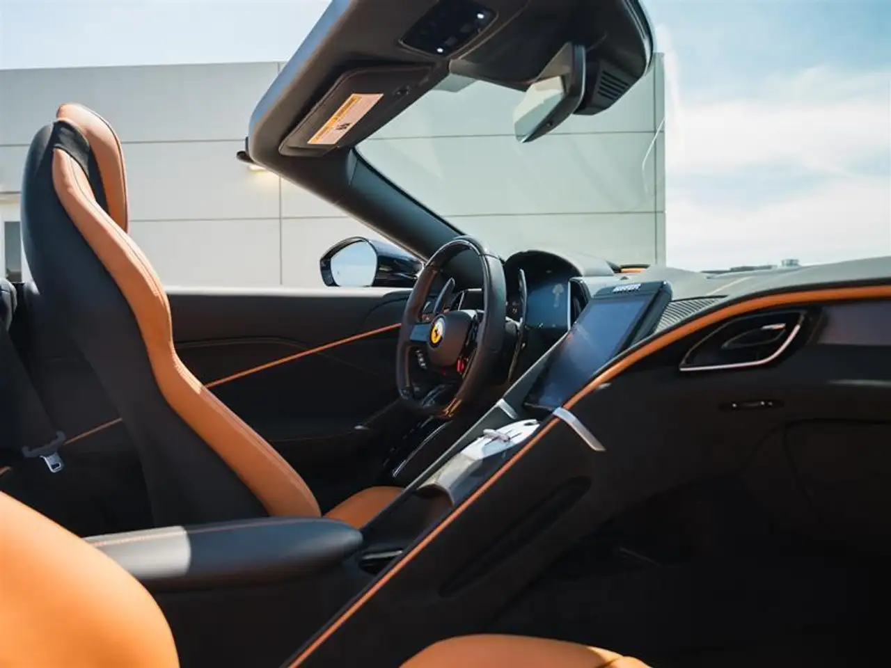 Ferrari Roma снимка Ferrari Roma