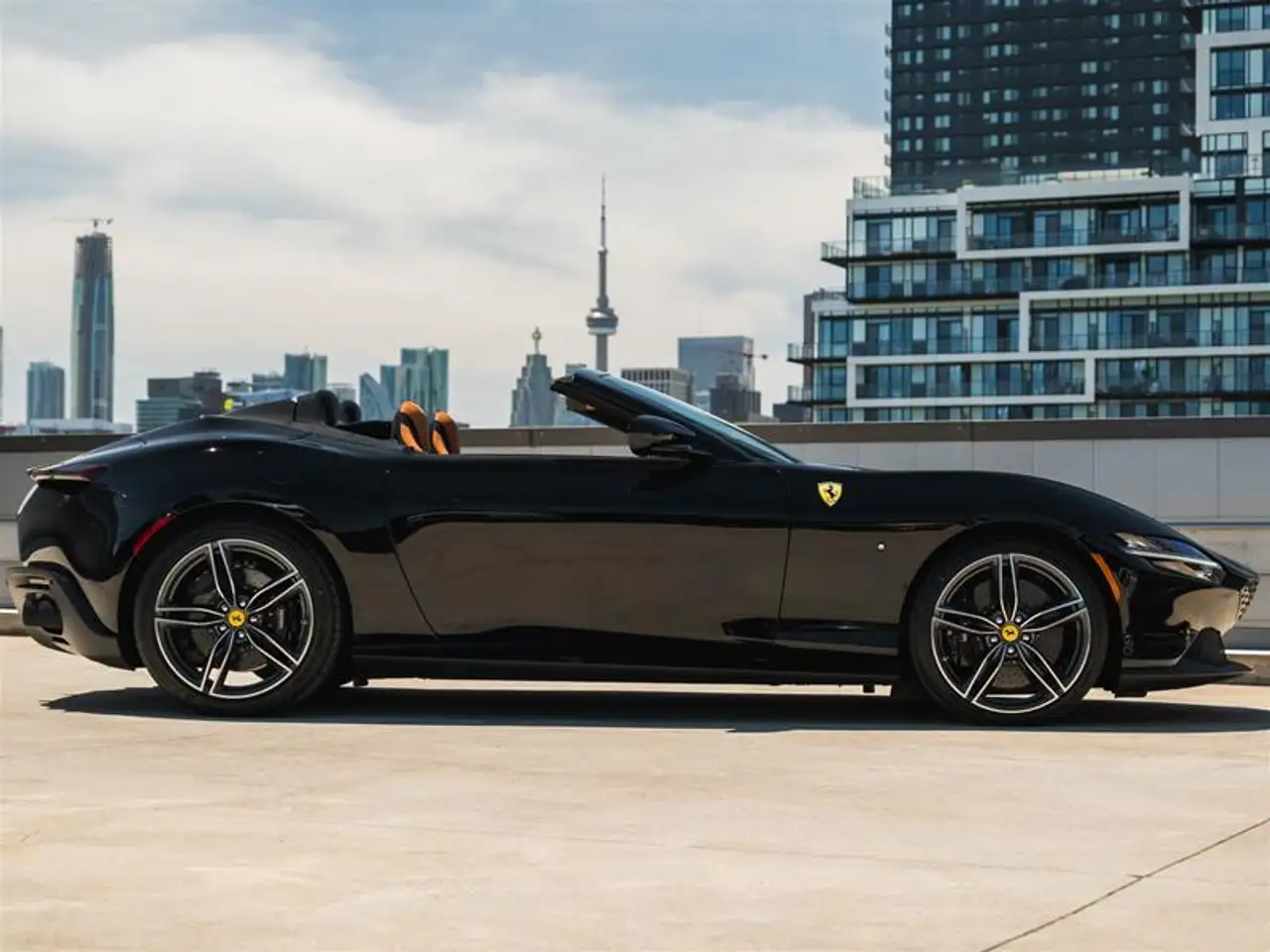 Ferrari Roma снимка Ferrari Roma