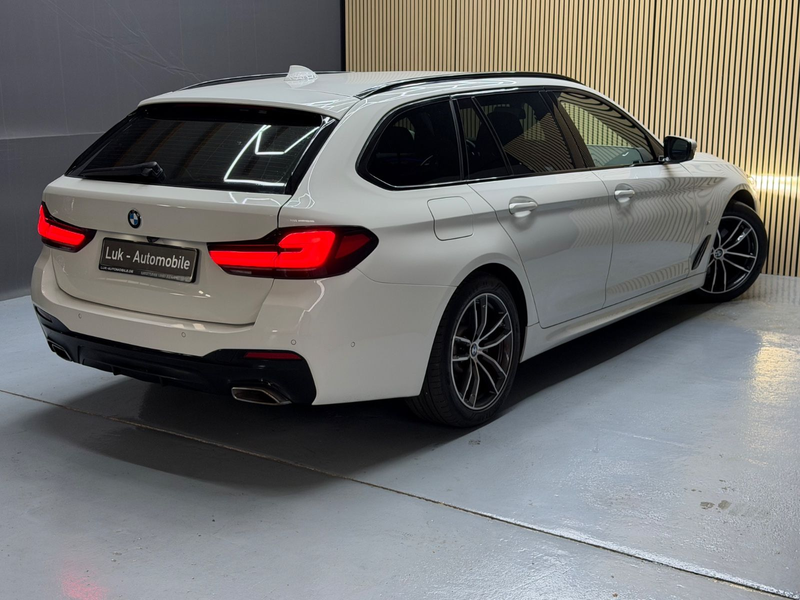 BMW 520 d Touring*M-Paket*HUD*ComfortSt*Kam*1Hand — photo 5
