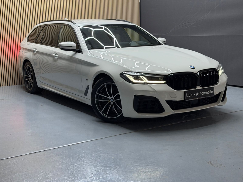 BMW 520 d Touring*M-Paket*HUD*ComfortSt*Kam*1Hand — photo 3