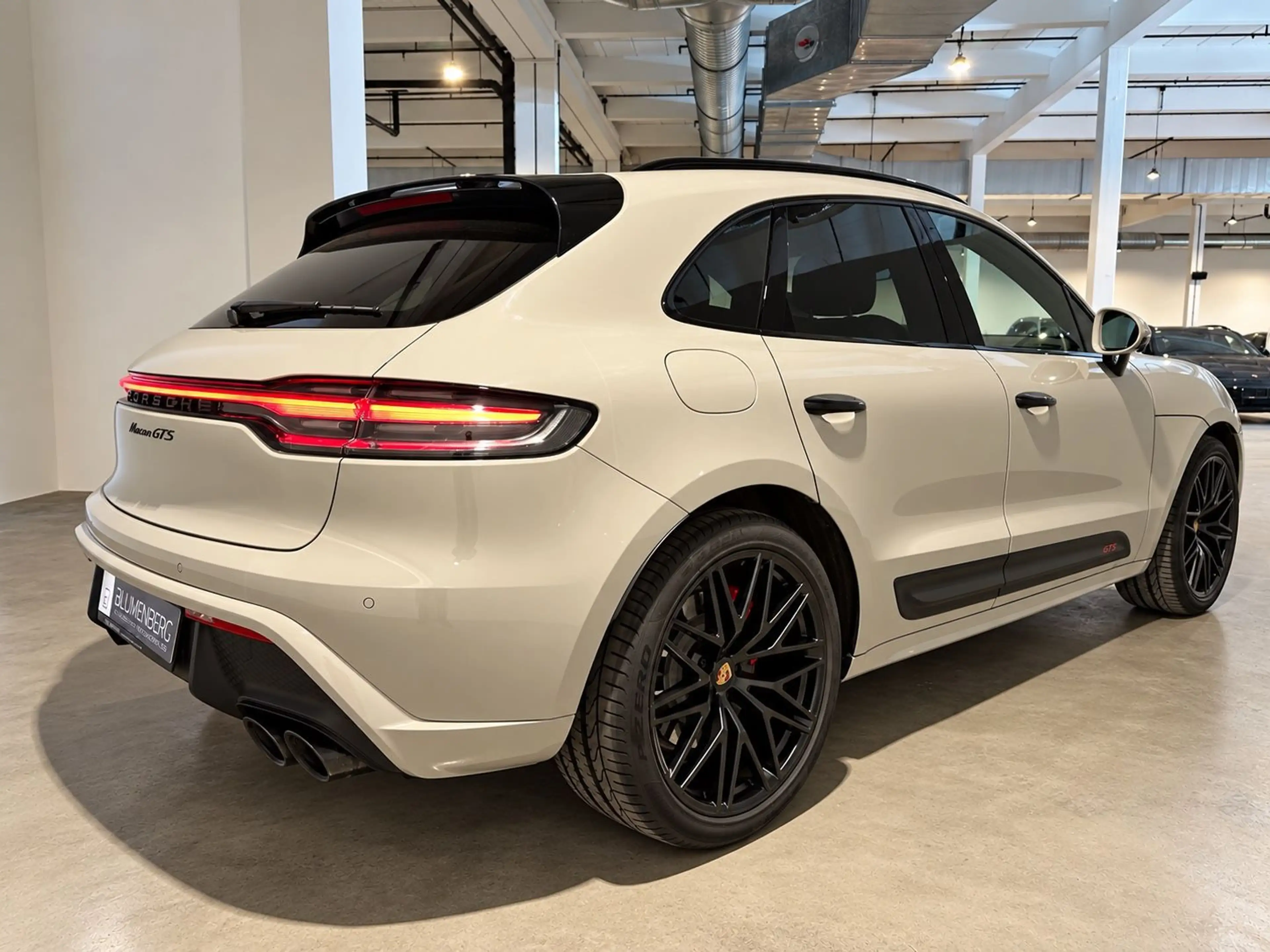 Porsche Macan GTS*Approved,Pano,BOSE,Chrono,ACC,Leder* — photo 3