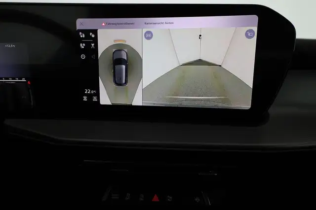 Audi Q3 TFSI quattro 150 kW quattro, AHK, Navi, AreaVie... Ansicht 6