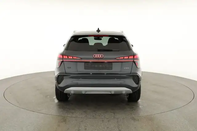 Audi Q3 TFSI quattro 150 kW quattro, AHK, Navi, AreaVie... Ansicht 17
