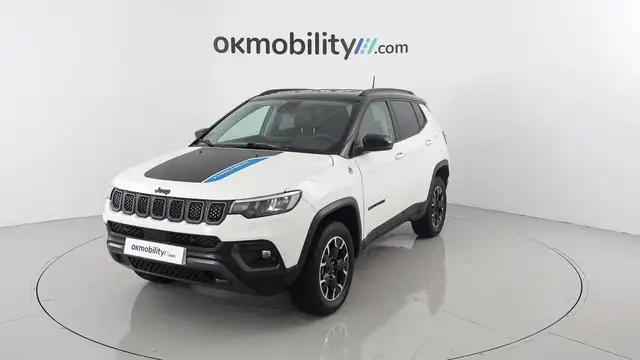 Jeep Compass 1.3 PHEV Trailhawk EAWD Aut. 240
