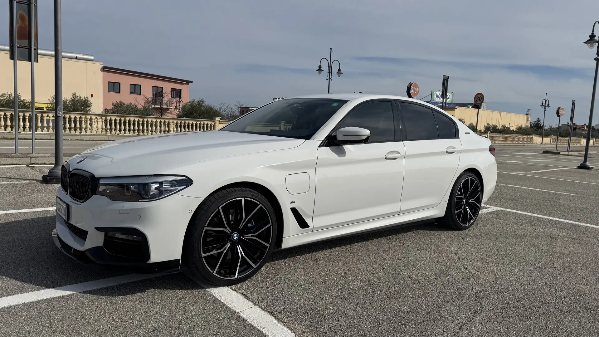 BMW 530 530e Msport auto - 1