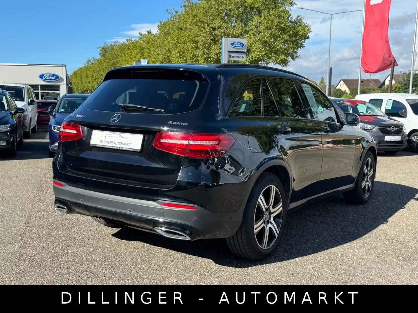 Mercedes-Benz GLC 250 d 4Matic 9G Leder AHK Nav Kam Temp Memory Schwarz - 2