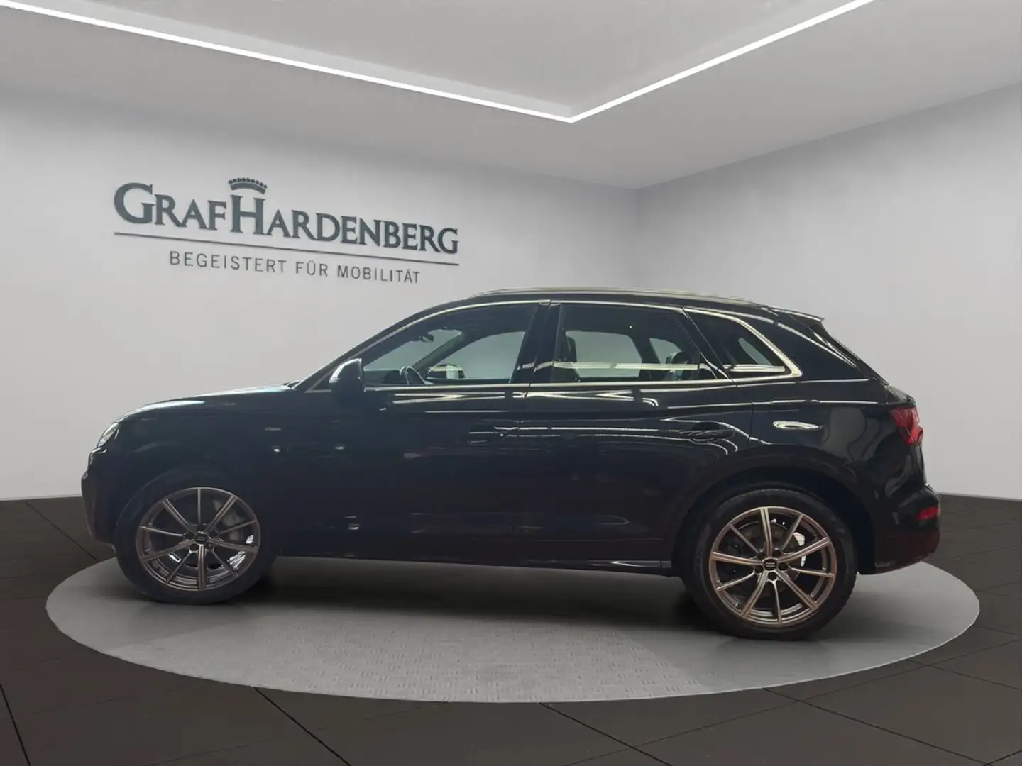 Audi Q5 Design 50TFSIe Quattro S-Tr. Matrix B&O Blau - 2