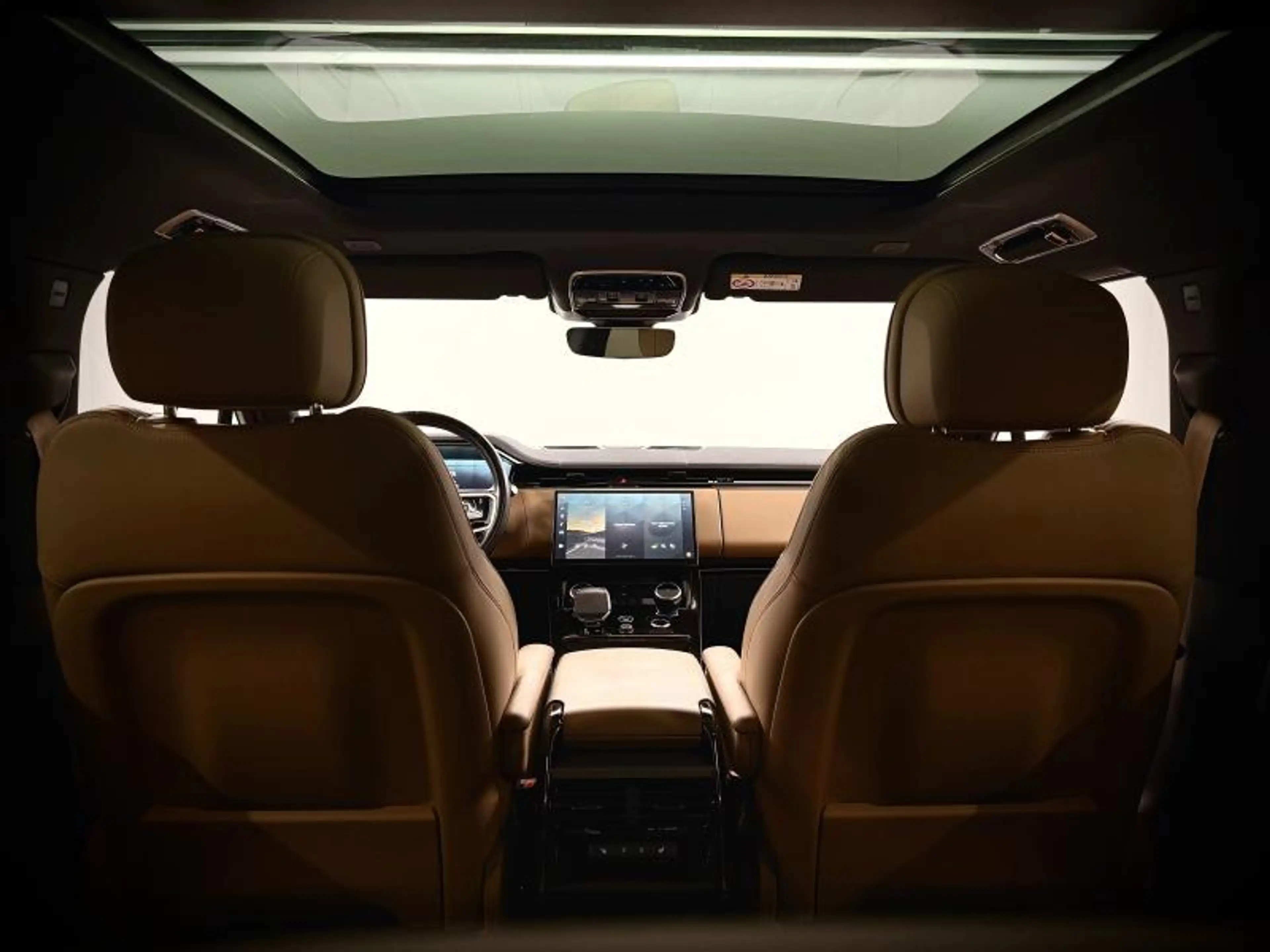 Land Rover Range Rover Sport P440e SE AWD — photo 29