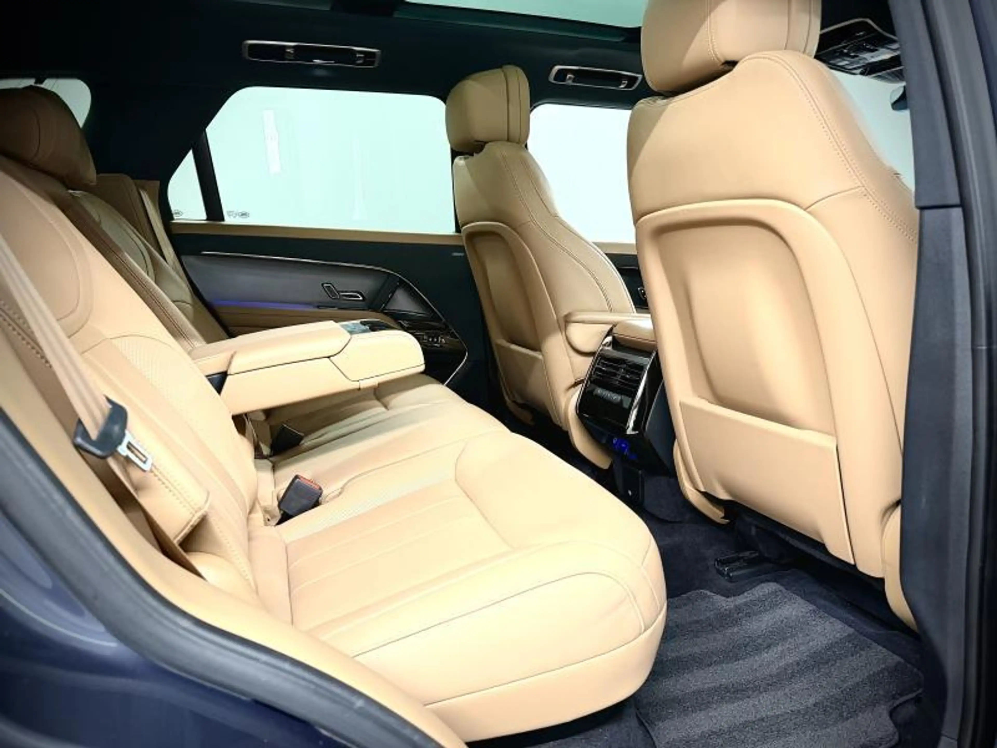 Land Rover Range Rover Sport P440e SE AWD — photo 26