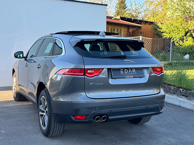 Jaguar F-Pace 20d AWD Portfolio Aut.*Panoramadach*Schiebedach... — photo 6