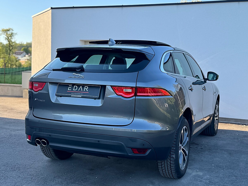 Jaguar F-Pace 20d AWD Portfolio Aut.*Panoramadach*Schiebedach... — photo 5