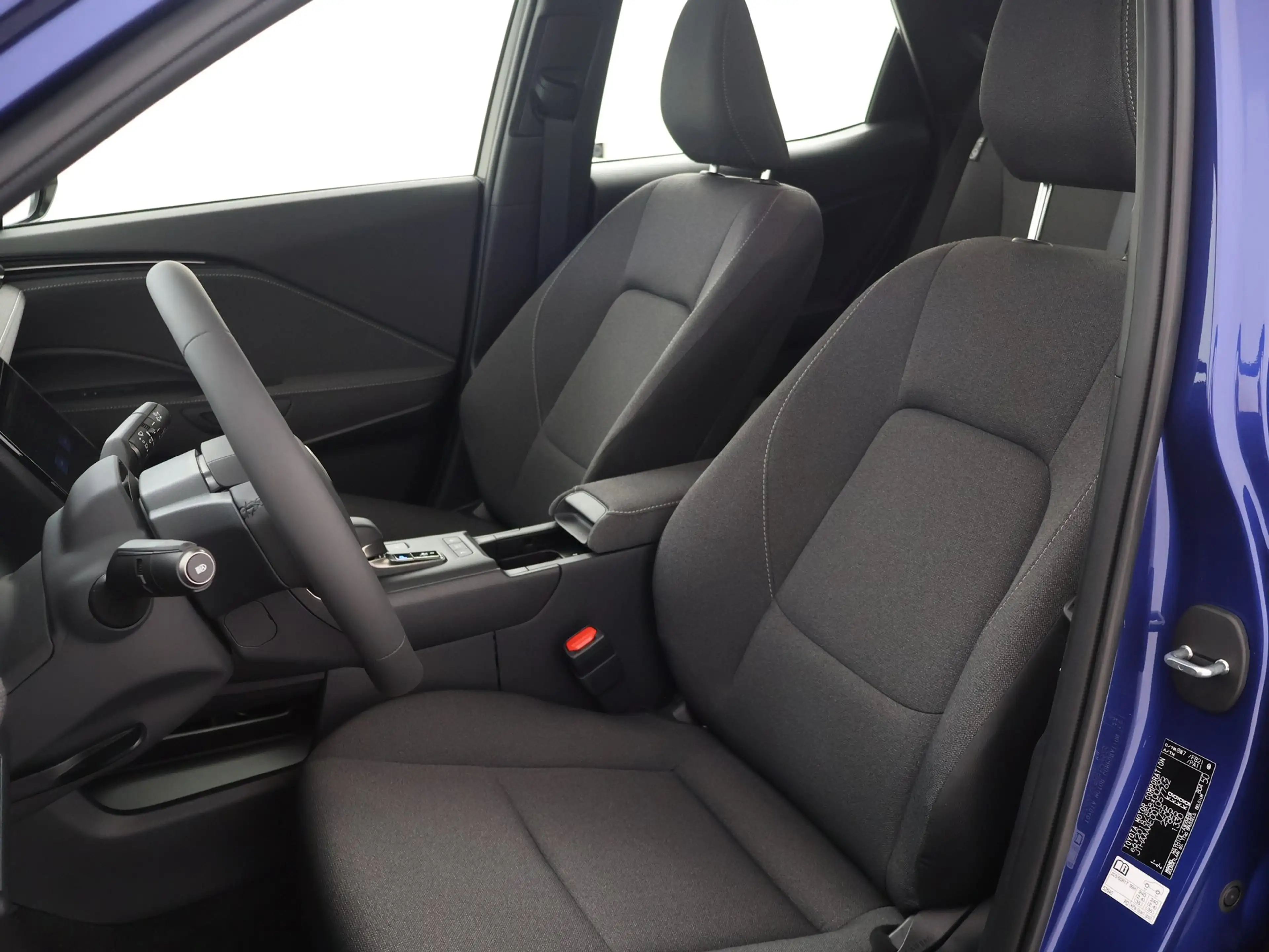 Lexus LBX 1.5 2WD — photo 5