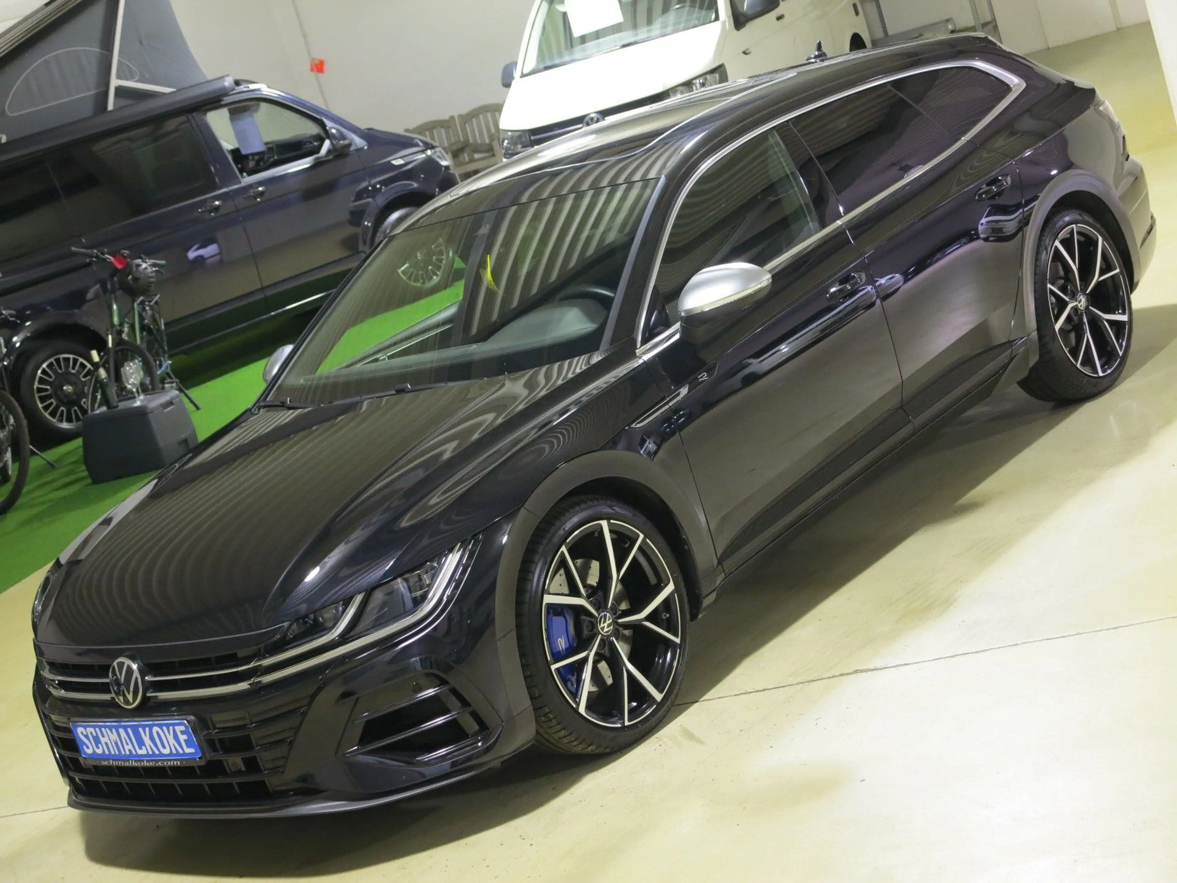 Volkswagen Arteon Shooting Brake R 2.0TSI 4Mot DSG7 eSD AHK — photo 2