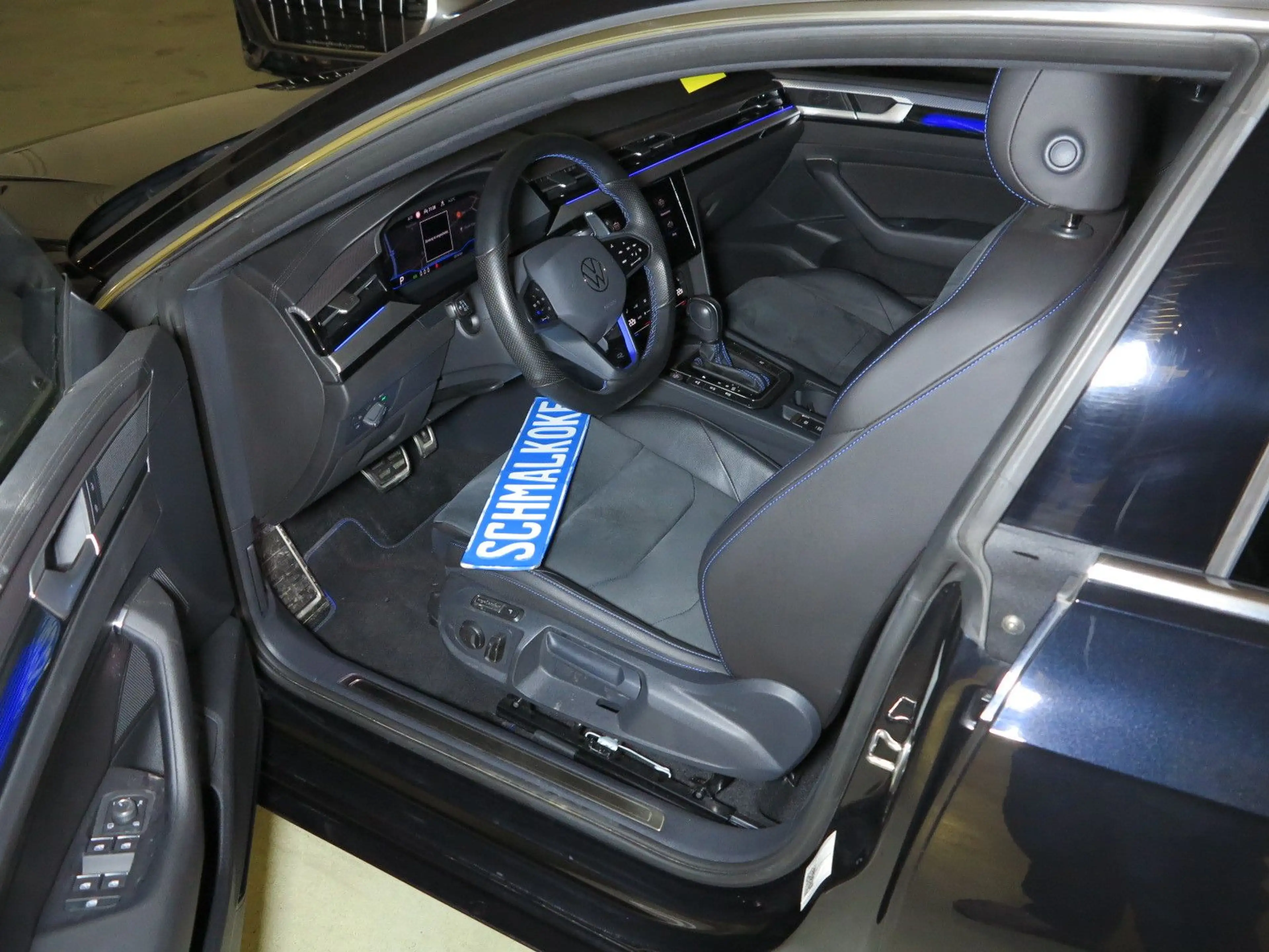 Volkswagen Arteon Shooting Brake R 2.0TSI 4Mot DSG7 eSD AHK — photo 6