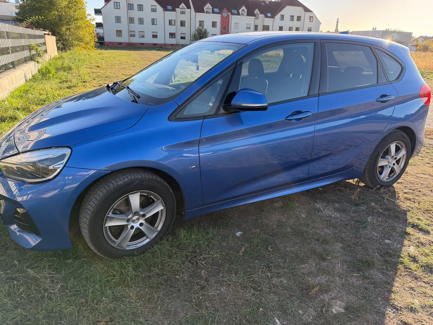 BMW 220 220d Active Tourer Aut. Blau - 1