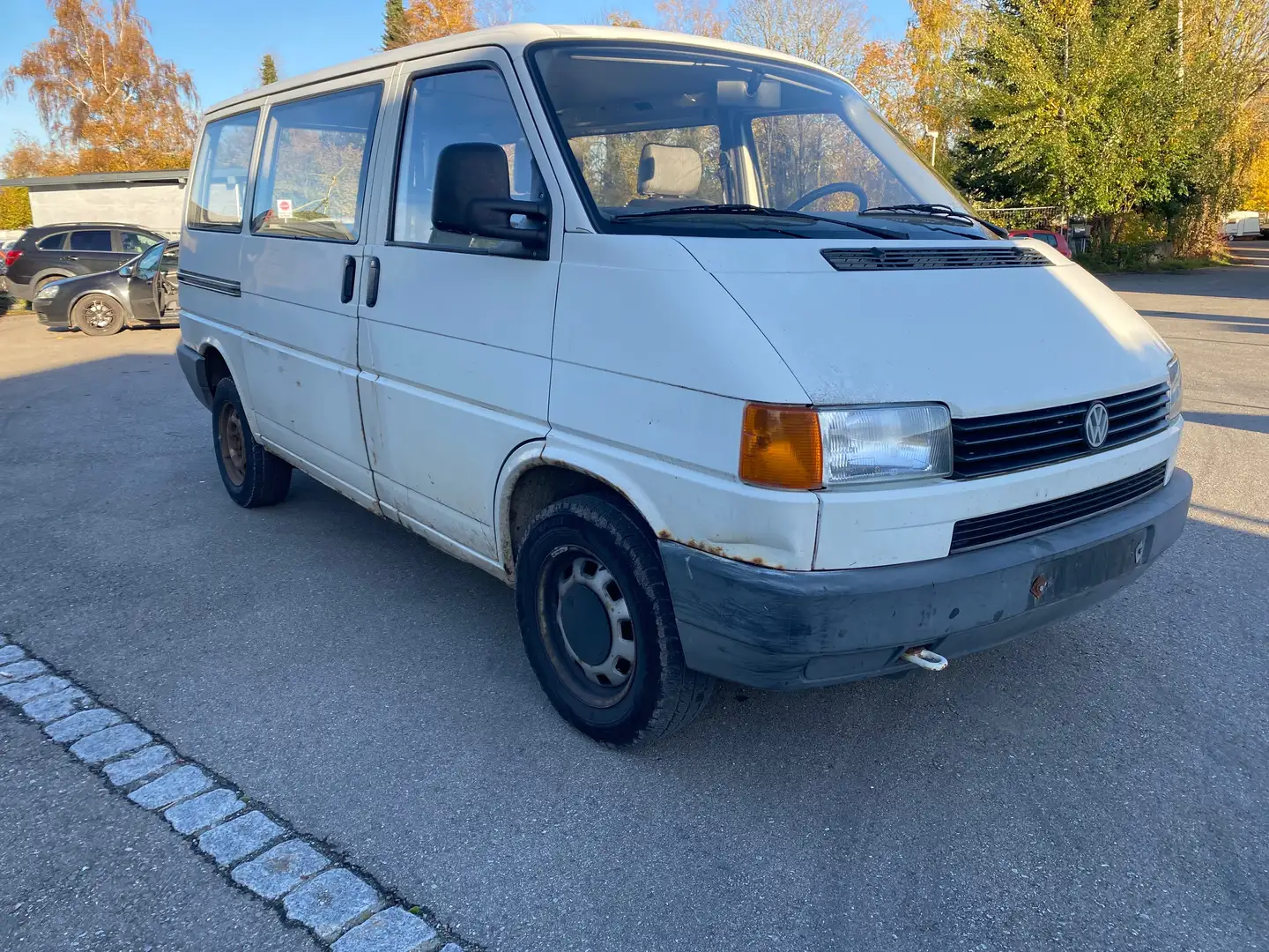 Volkswagen T4 Caravelle T4/MULTIVAN/CARAVELLE GL TD 70C3H2 - 2