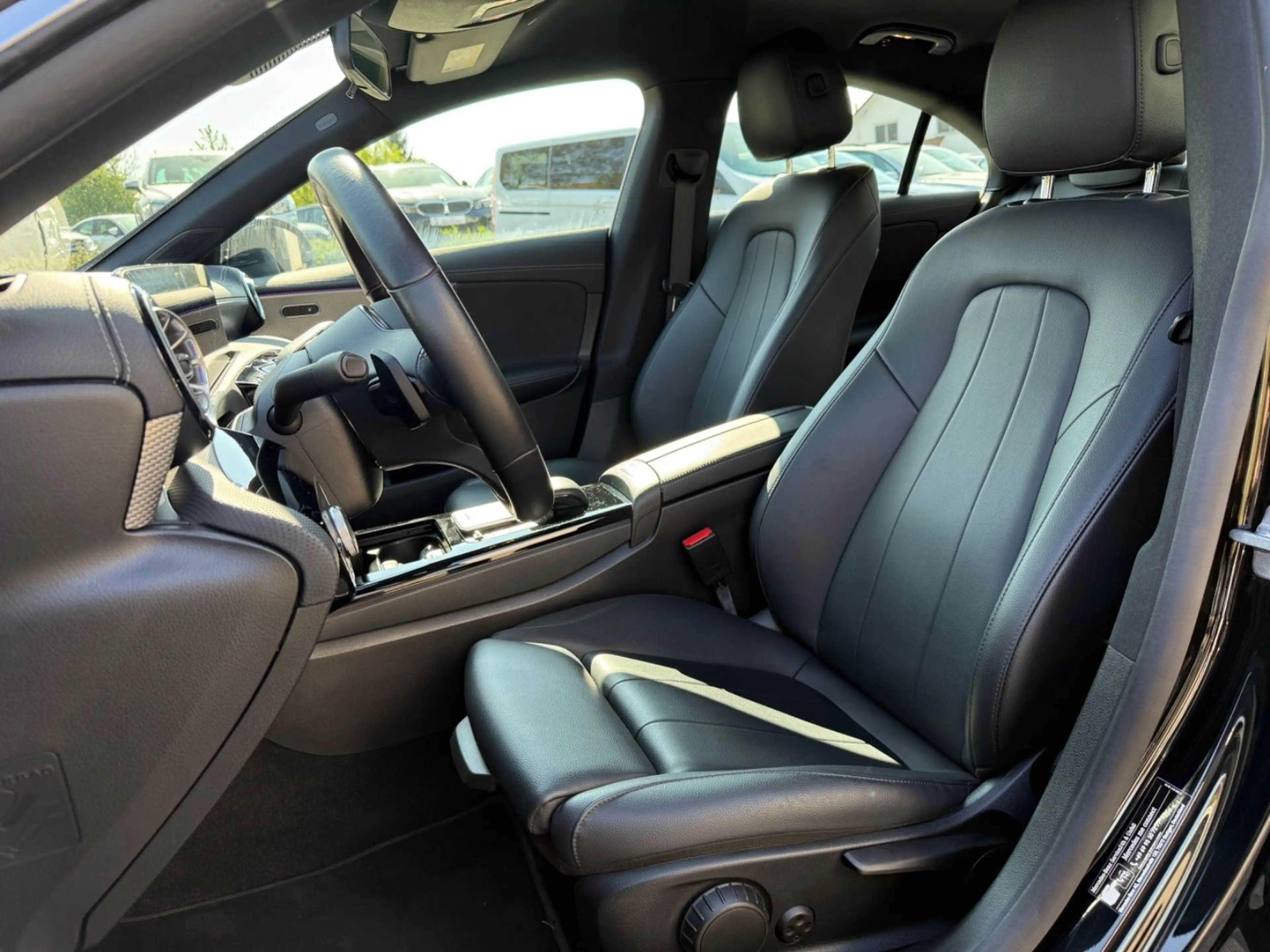 Mercedes-Benz CLA 200 d Aut. Prog. LED Wide Leder Ambiente 18" — photo 15