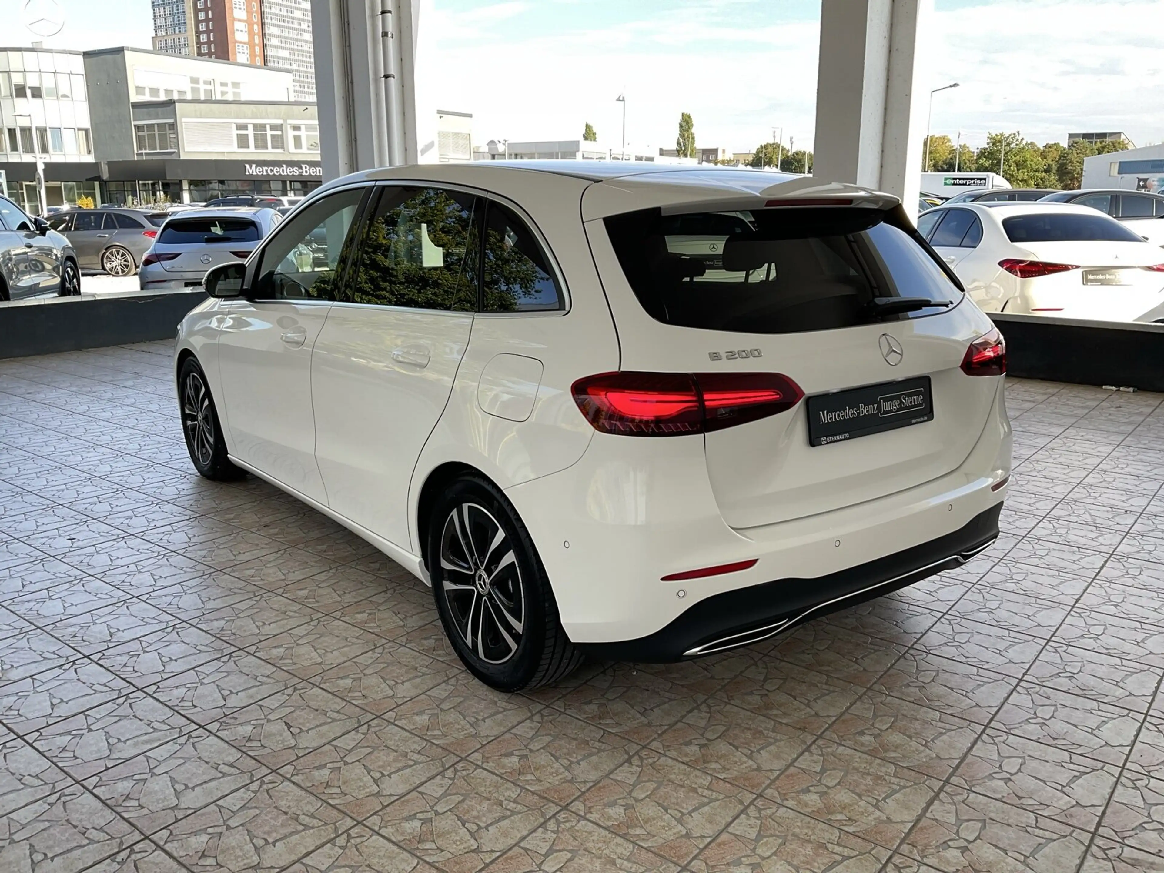 Mercedes-Benz B 200 B 200 Progressive/Distronic/Standheizung/AHK/LED — photo 7