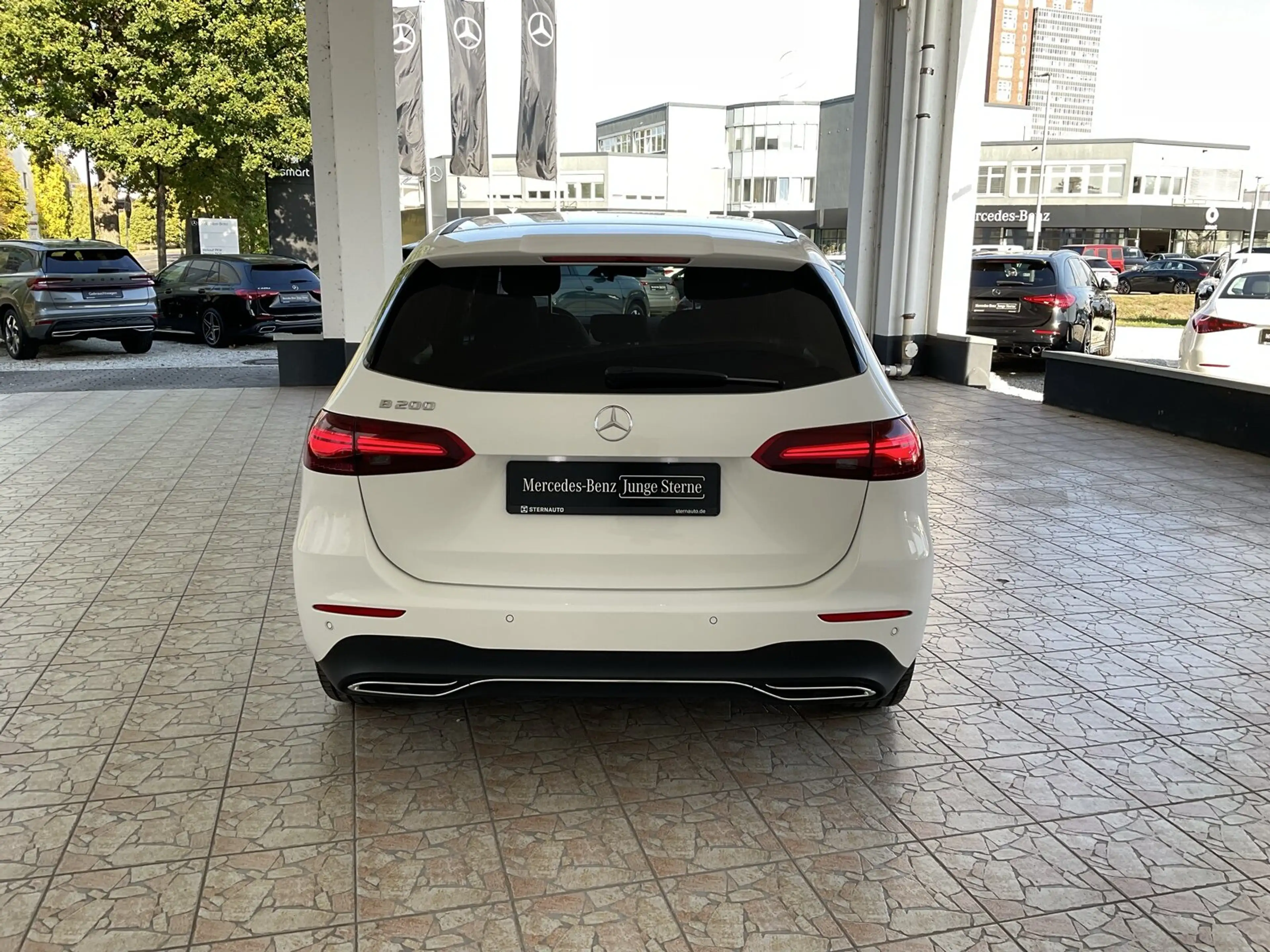 Mercedes-Benz B 200 B 200 Progressive/Distronic/Standheizung/AHK/LED — photo 6