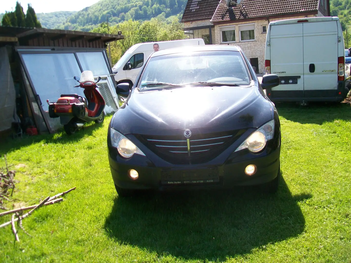 SsangYong Actyon NEUE TÜV * 118997 KM * AHK*KLIMA* Černá - 1