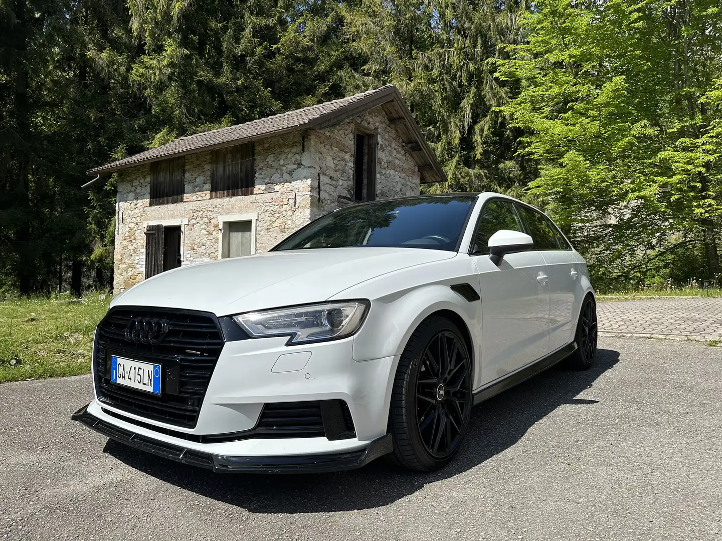 Audi A3 Sportback 1.6 tdi Sport 110cv Bianco - 1