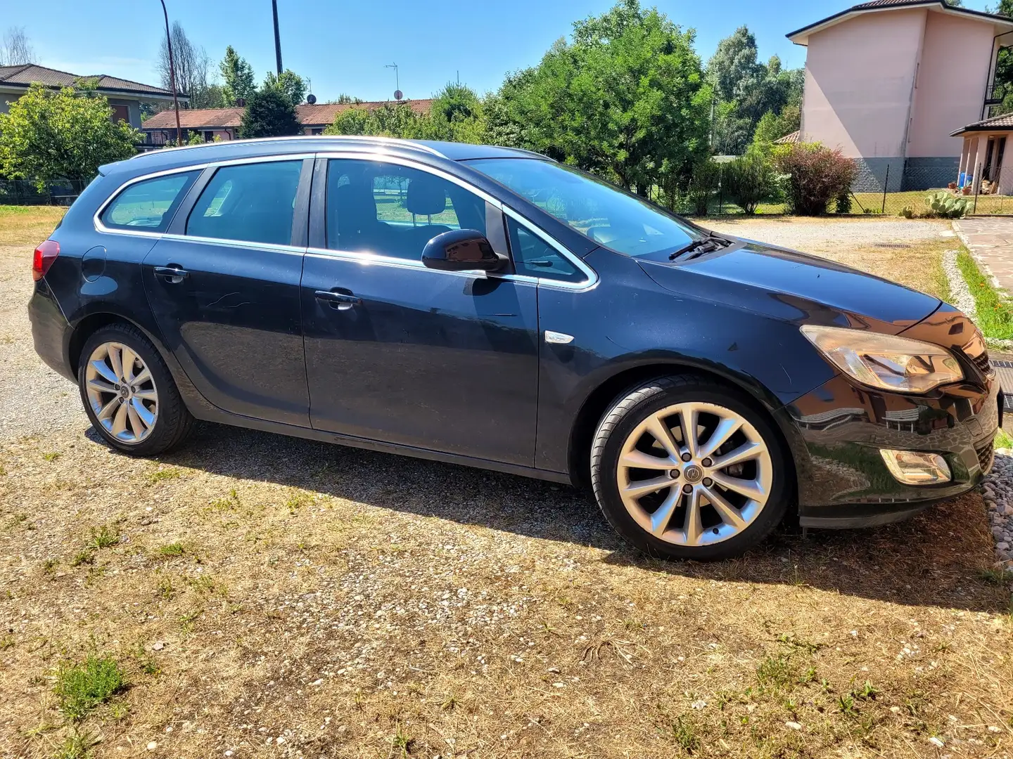 Opel Astra SW 1.7 cdti Cosmo 125cv 6m fap - 2