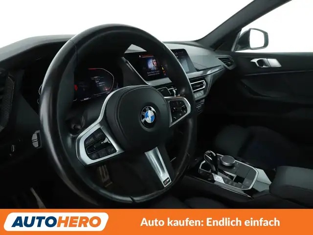 BMW 2 Series view 11