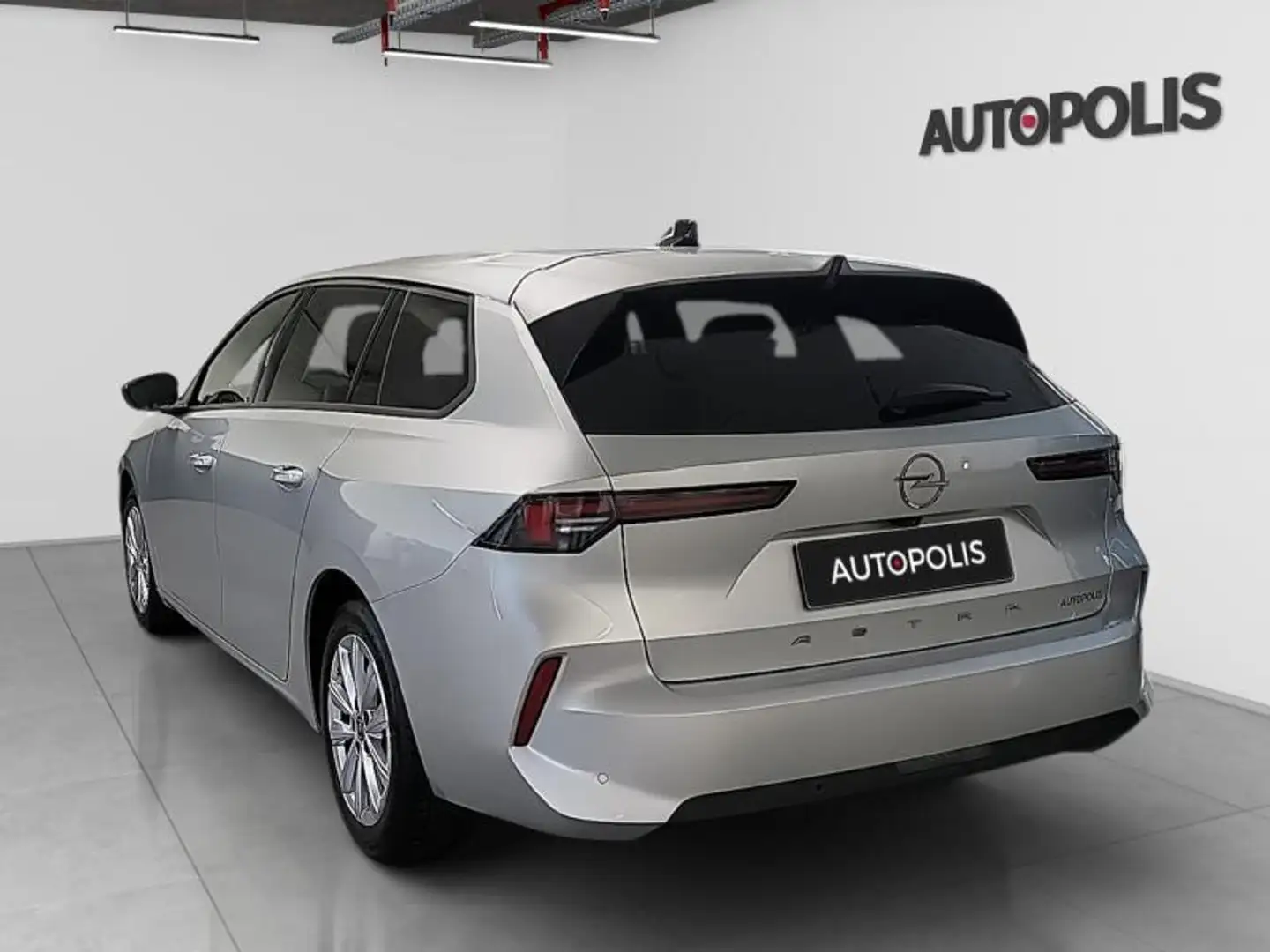 Opel Astra Sports Tourer Edition 1.2 Turb Gris - 2