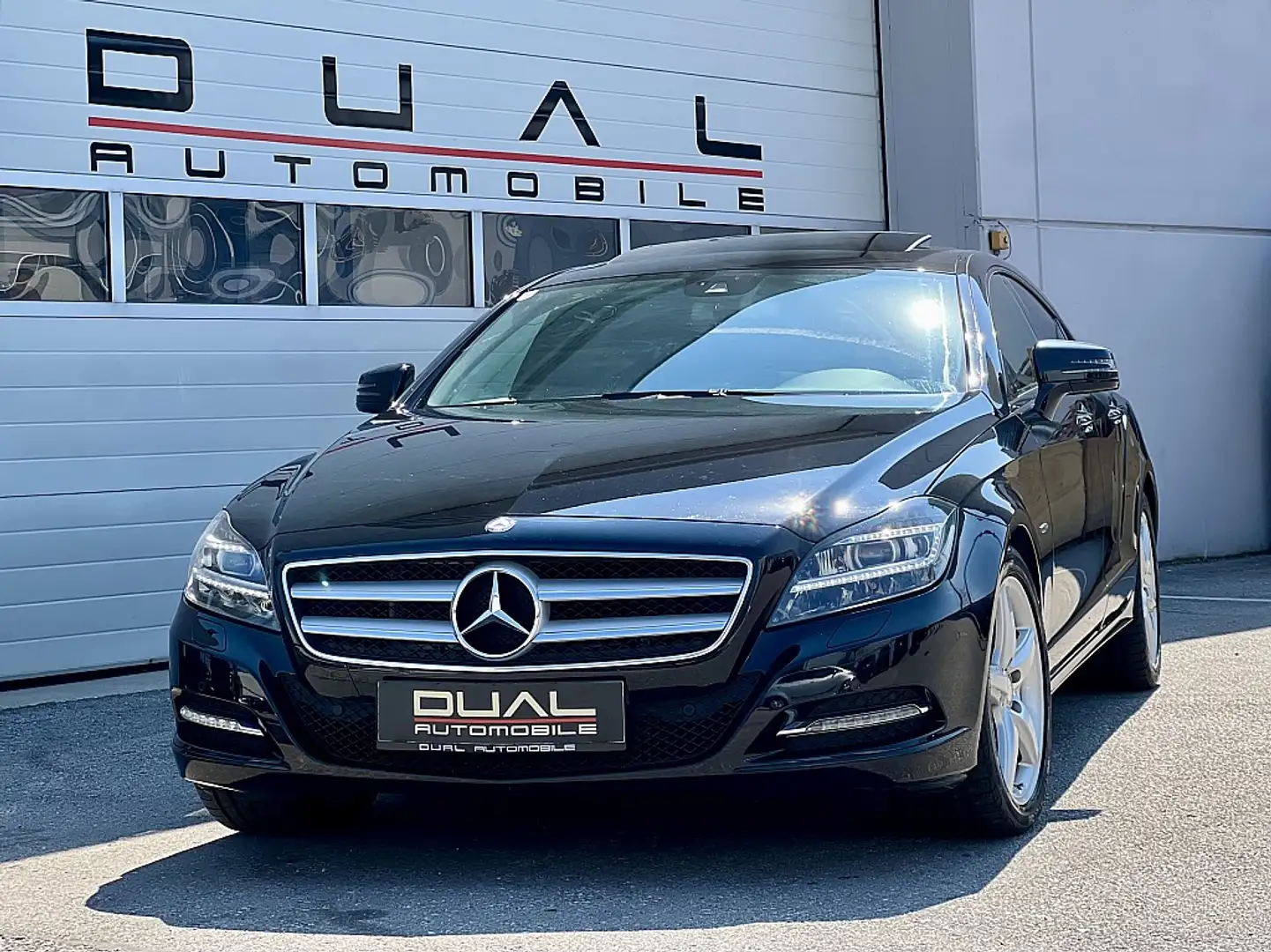 Mercedes-Benz CLS 250 CDI BlueEfficiency Aut. DPF/LED/SHD/NAVI/F1 Negru - 1