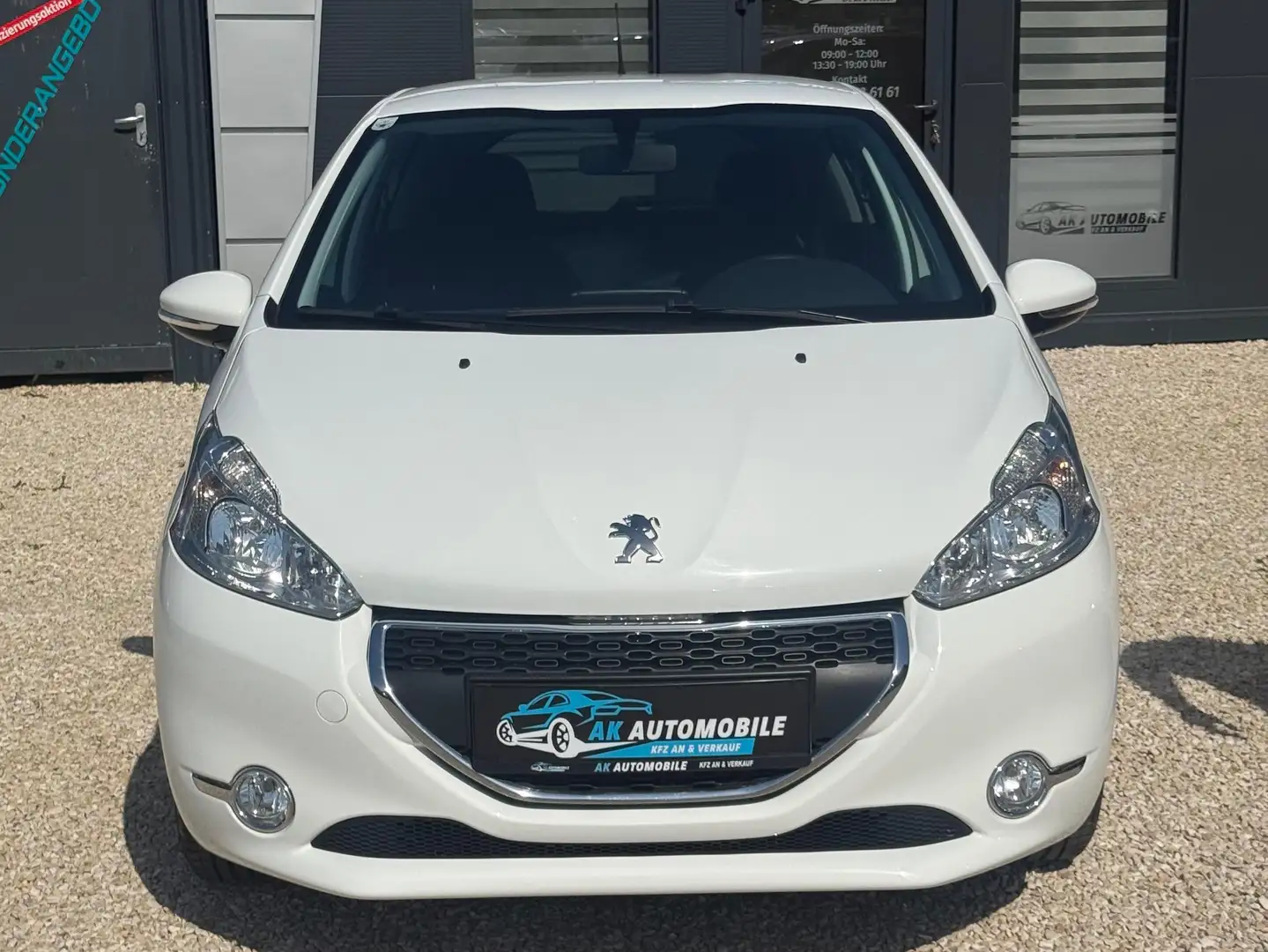 Peugeot 208 Active Weiß - 2